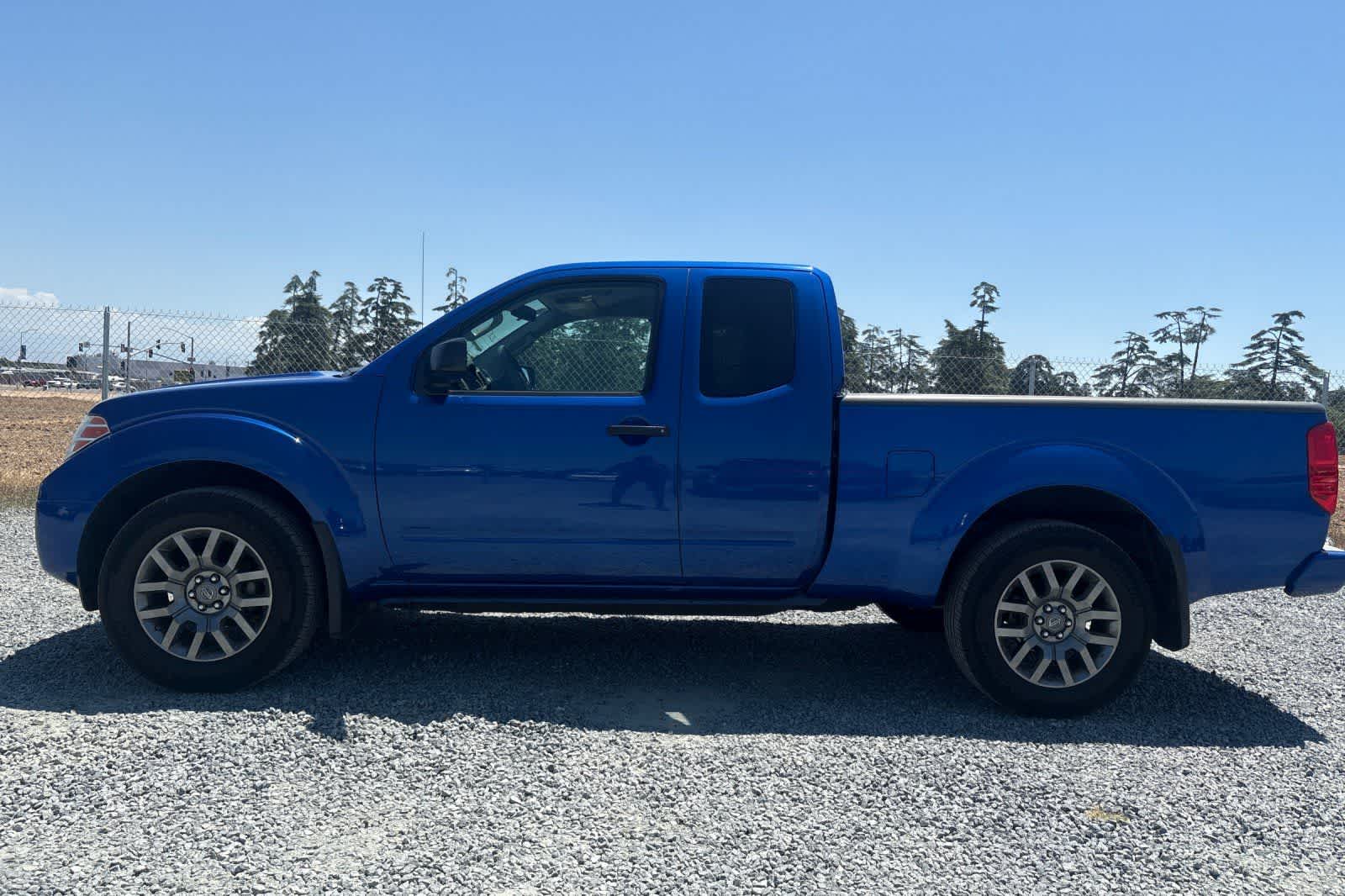 Thumbnail: 2012 Nissan Frontier - 6