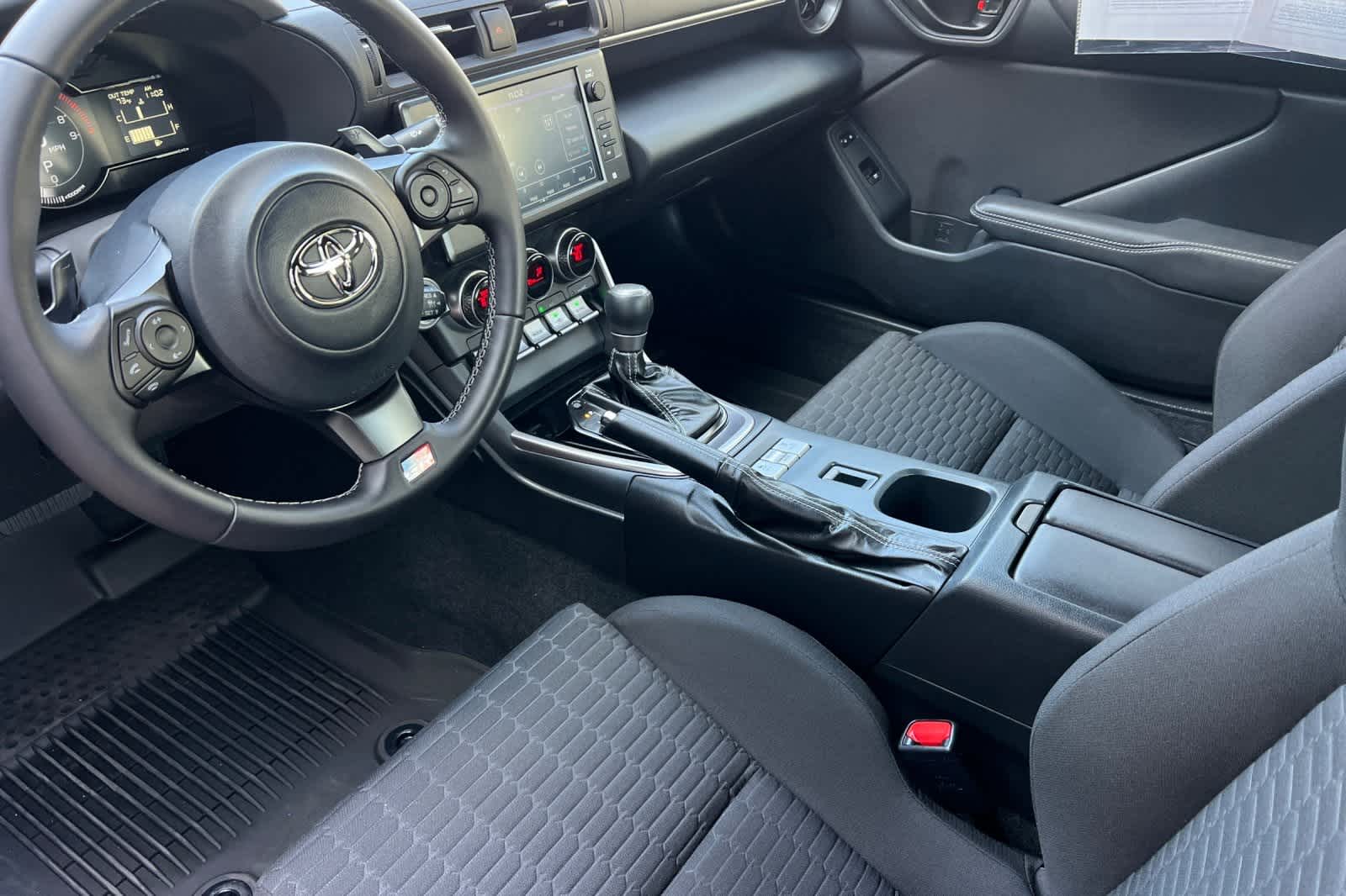 Thumbnail: 2026 Toyota GR86 - 12