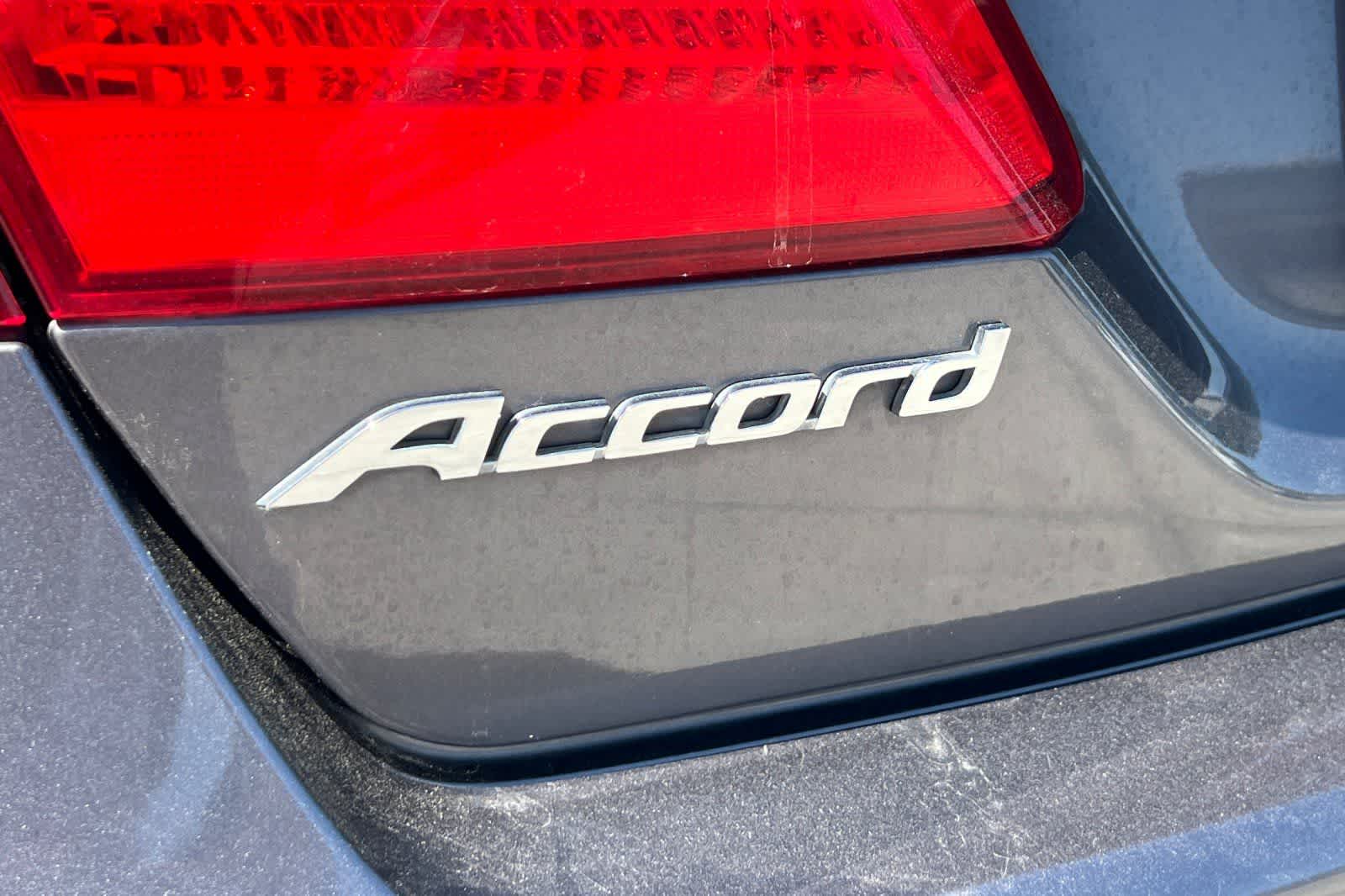 Thumbnail: 2015 Honda Accord - 13