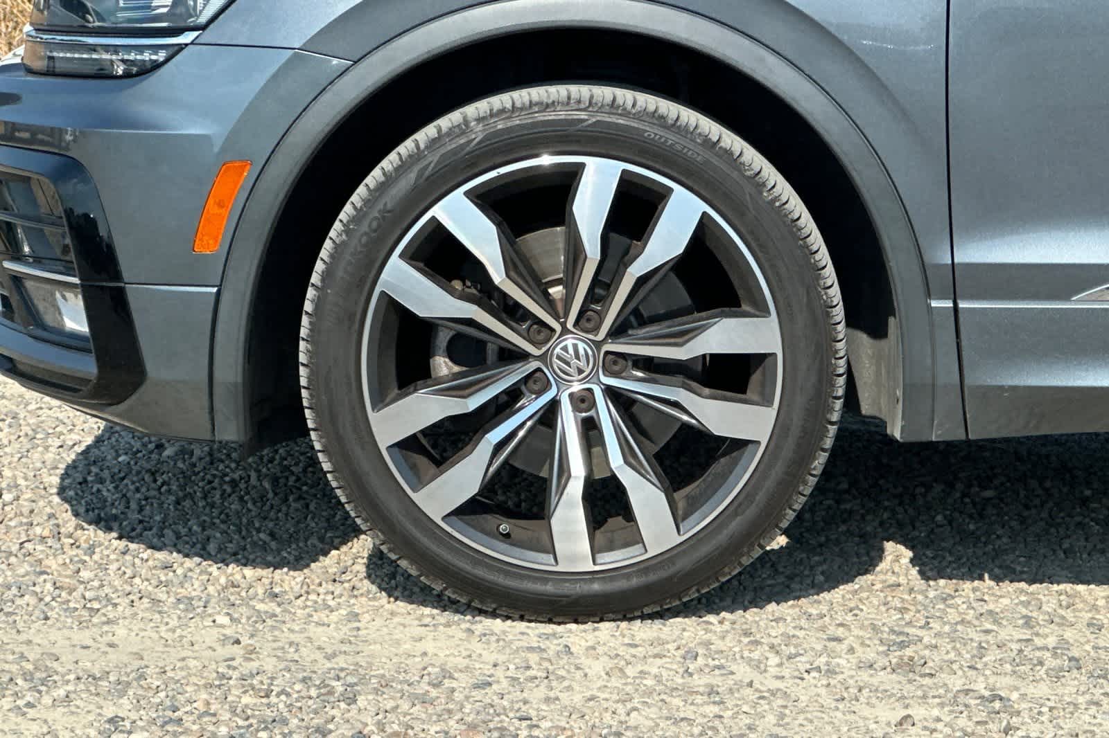 Thumbnail: 2019 Volkswagen Tiguan - 12