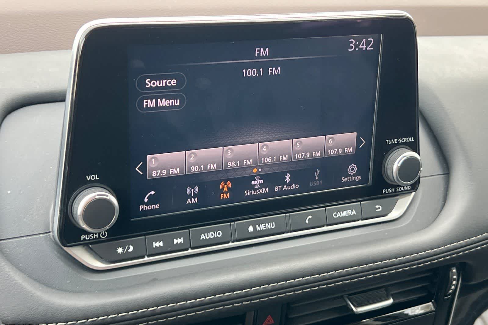 Thumbnail: 2023 Nissan Rogue - 20