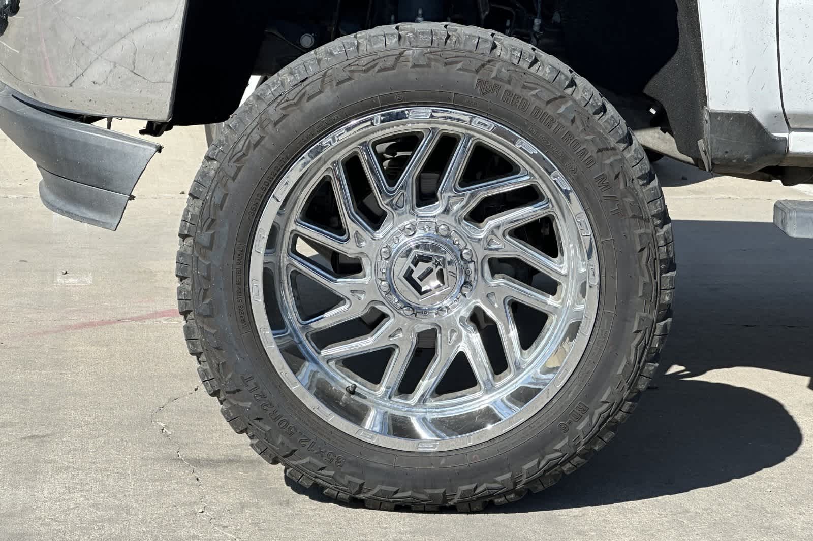 Thumbnail: 2017 Chevrolet Silverado 1500 - 12