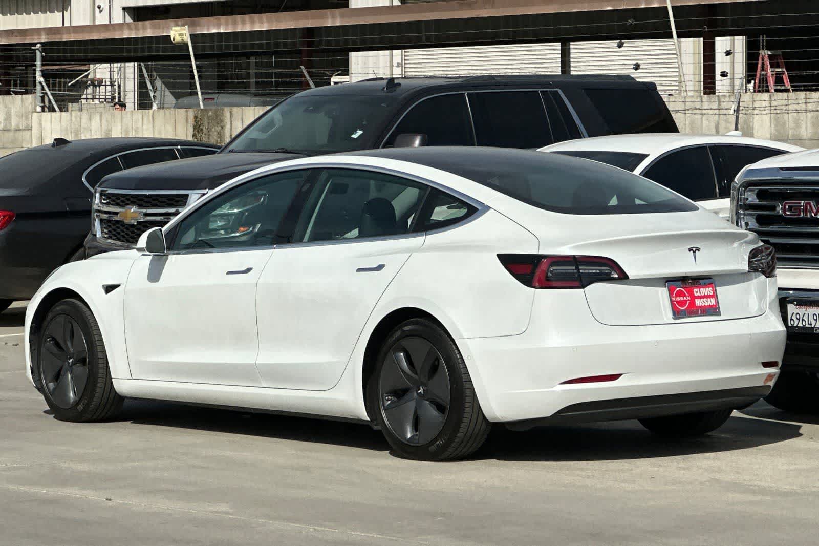 Thumbnail: 2020 Tesla Model 3 - 7
