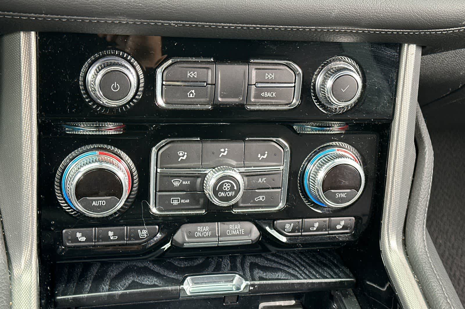 Thumbnail: 2022 GMC Yukon - 23