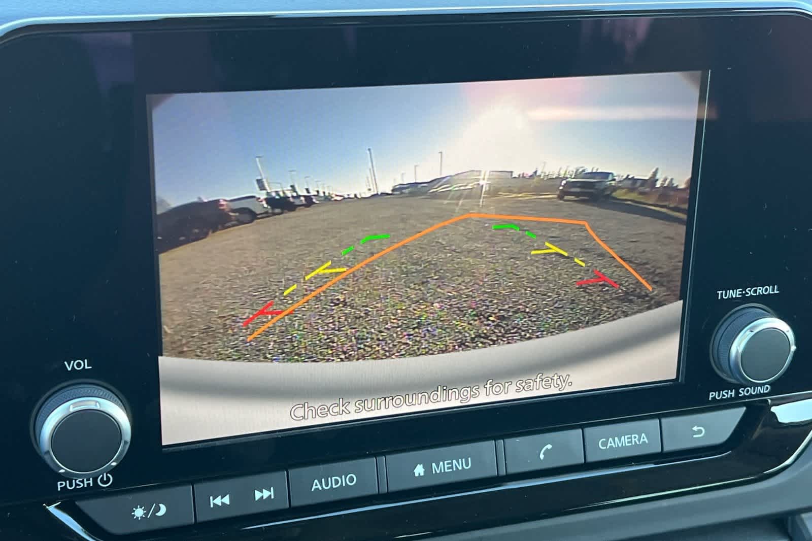 Thumbnail: 2025 Nissan Pathfinder - 24