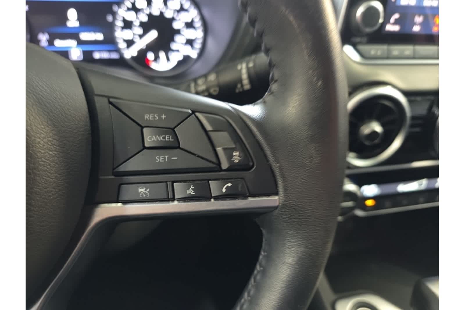 Thumbnail: 2021 Nissan Sentra - 28