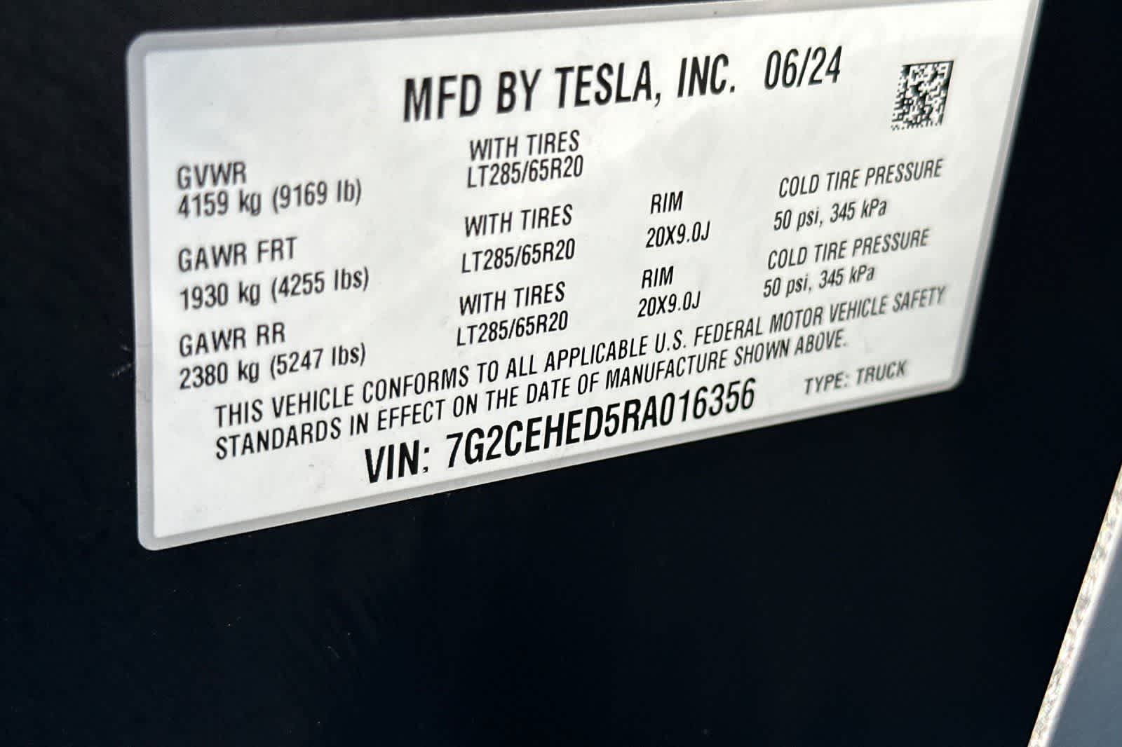 Thumbnail: 2024 Tesla Cybertruck - 34