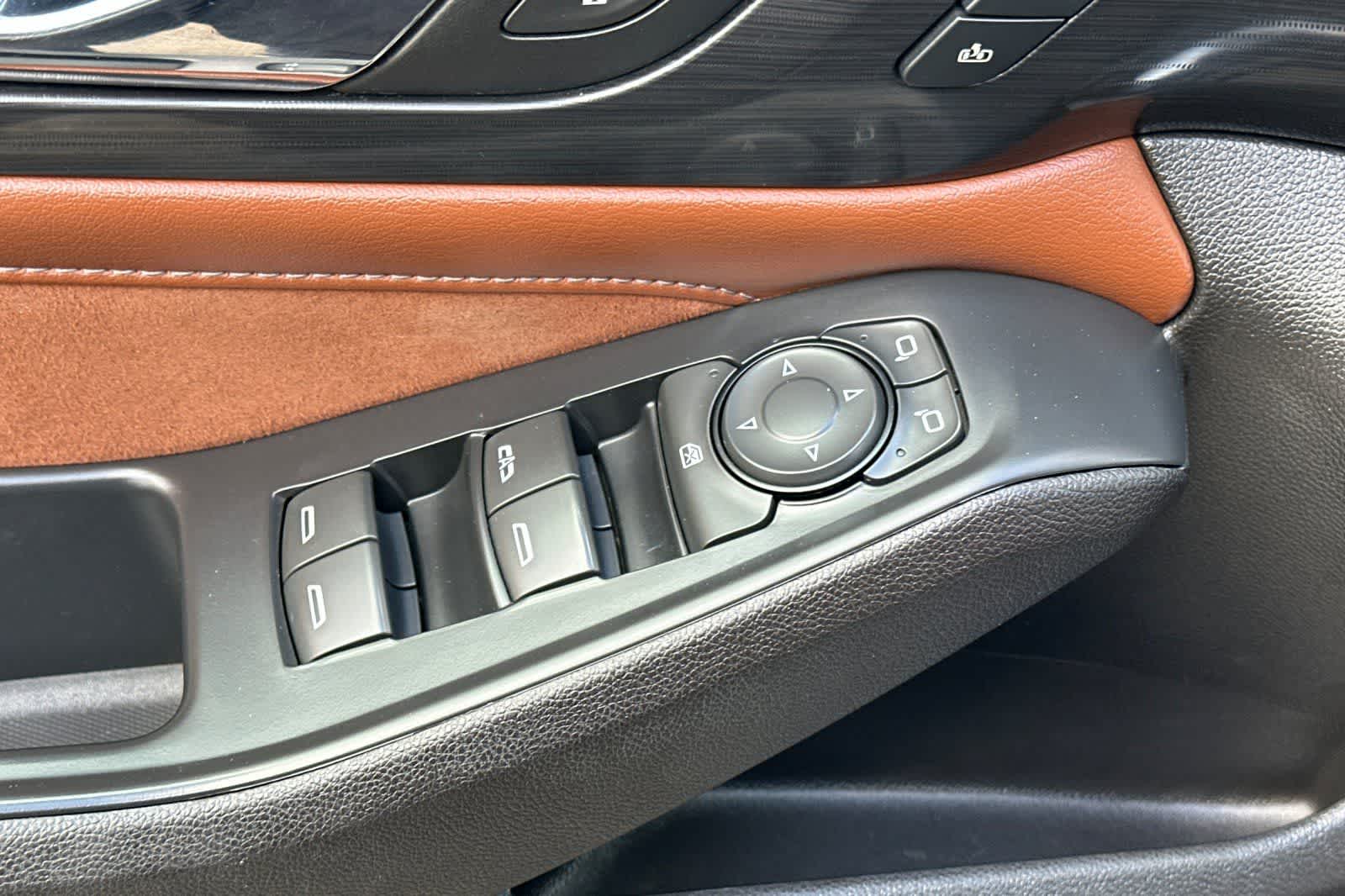 Thumbnail: 2018 Chevrolet Traverse - 13