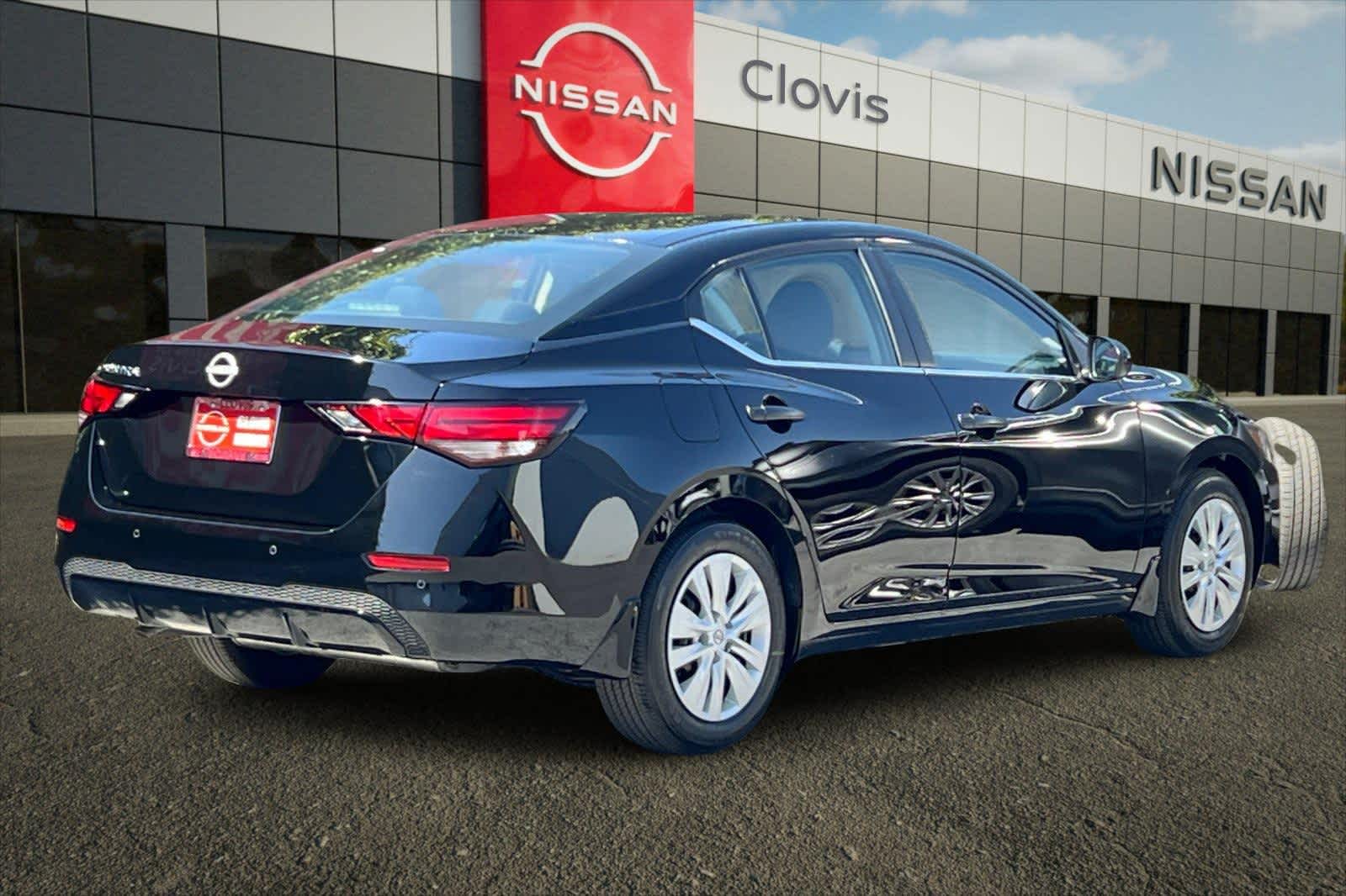Thumbnail: 2025 Nissan Sentra - 3