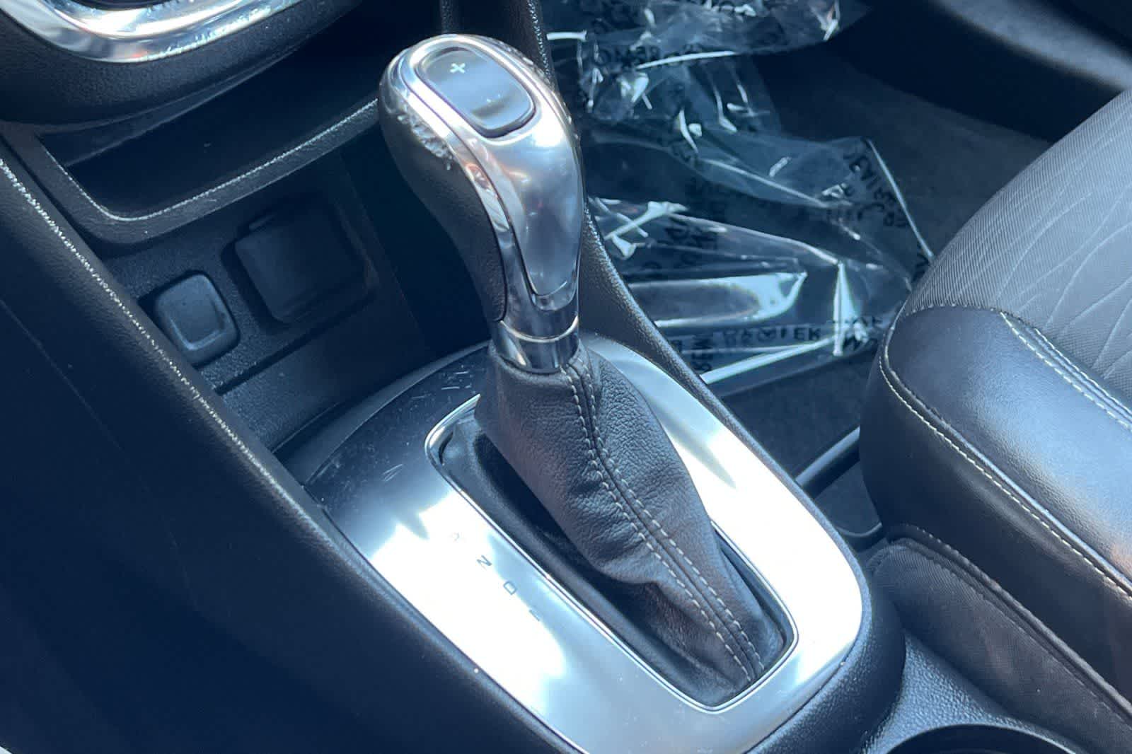 Thumbnail: 2015 Buick Encore - 26