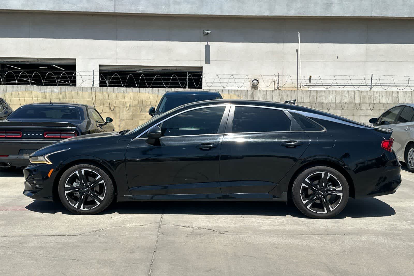Thumbnail: 2022 Kia K5 - 6
