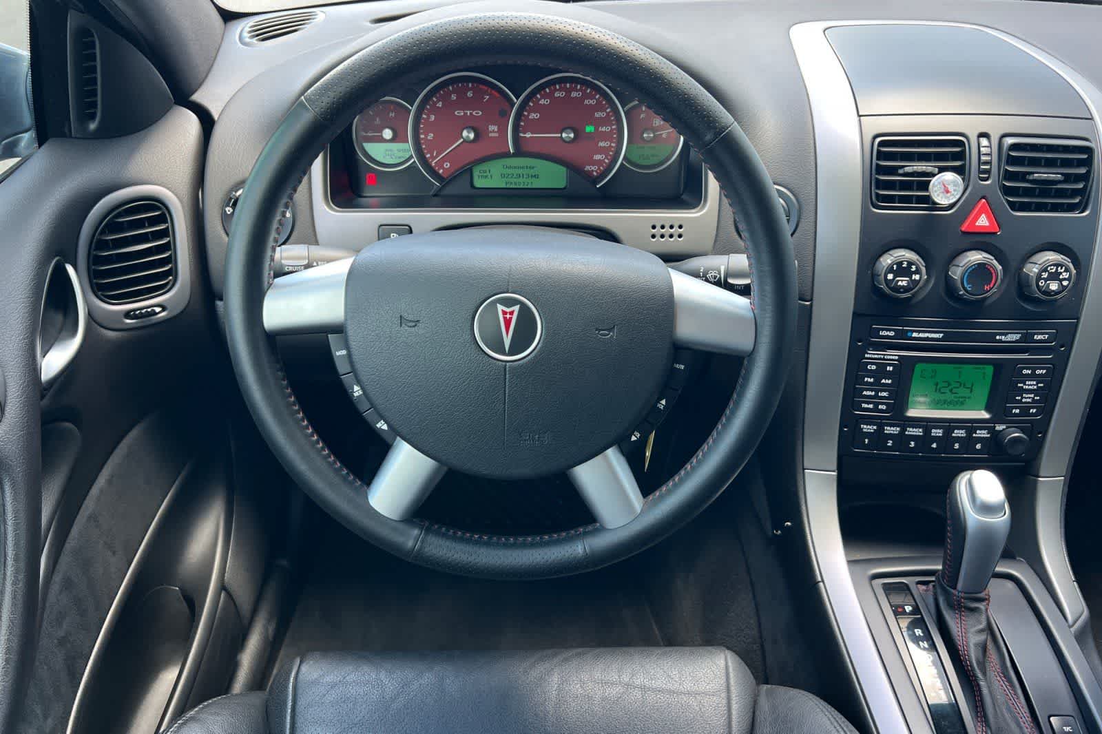 Thumbnail: 2005 Pontiac GTO - 16