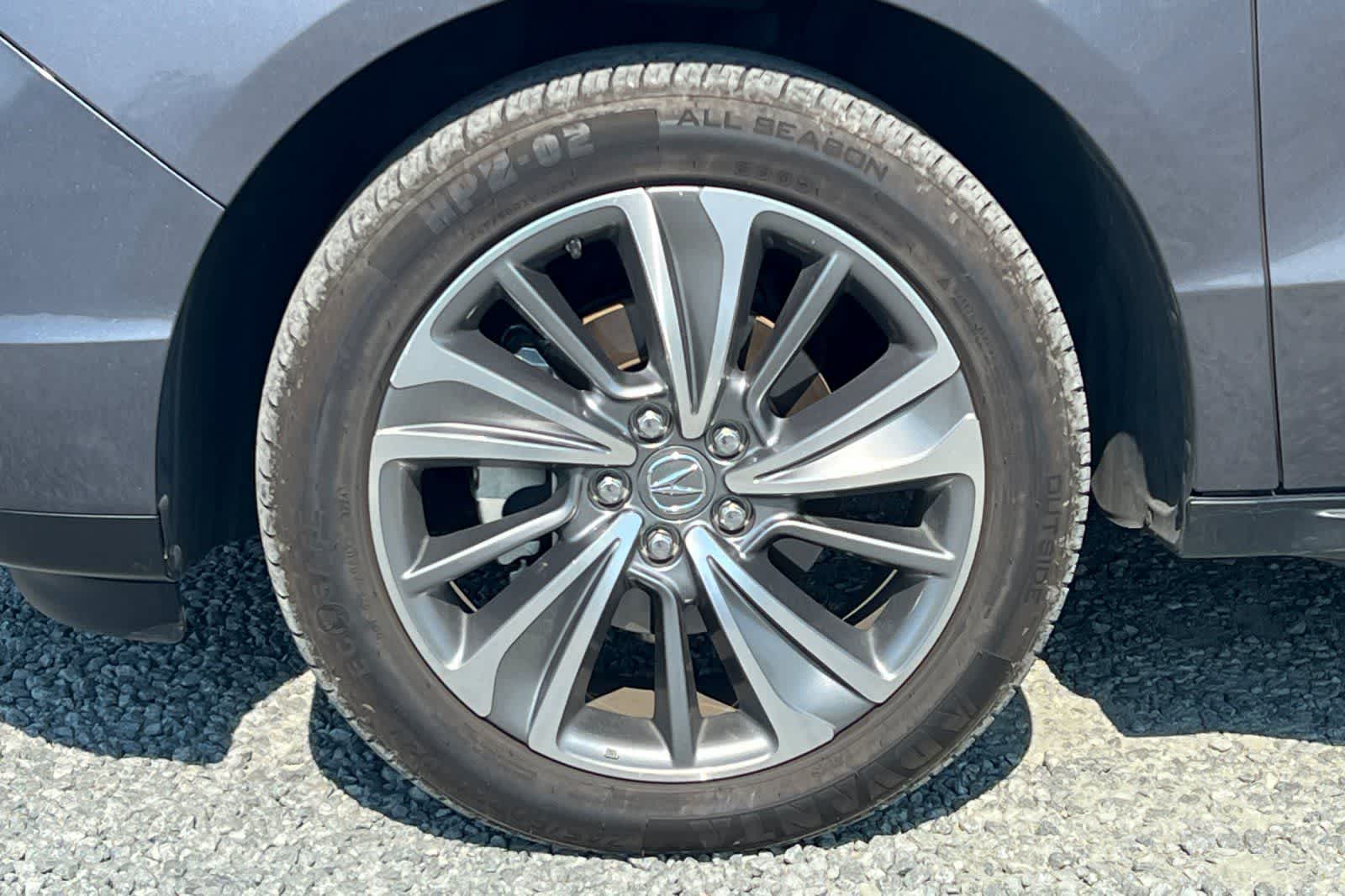 Thumbnail: 2017 Acura MDX - 12