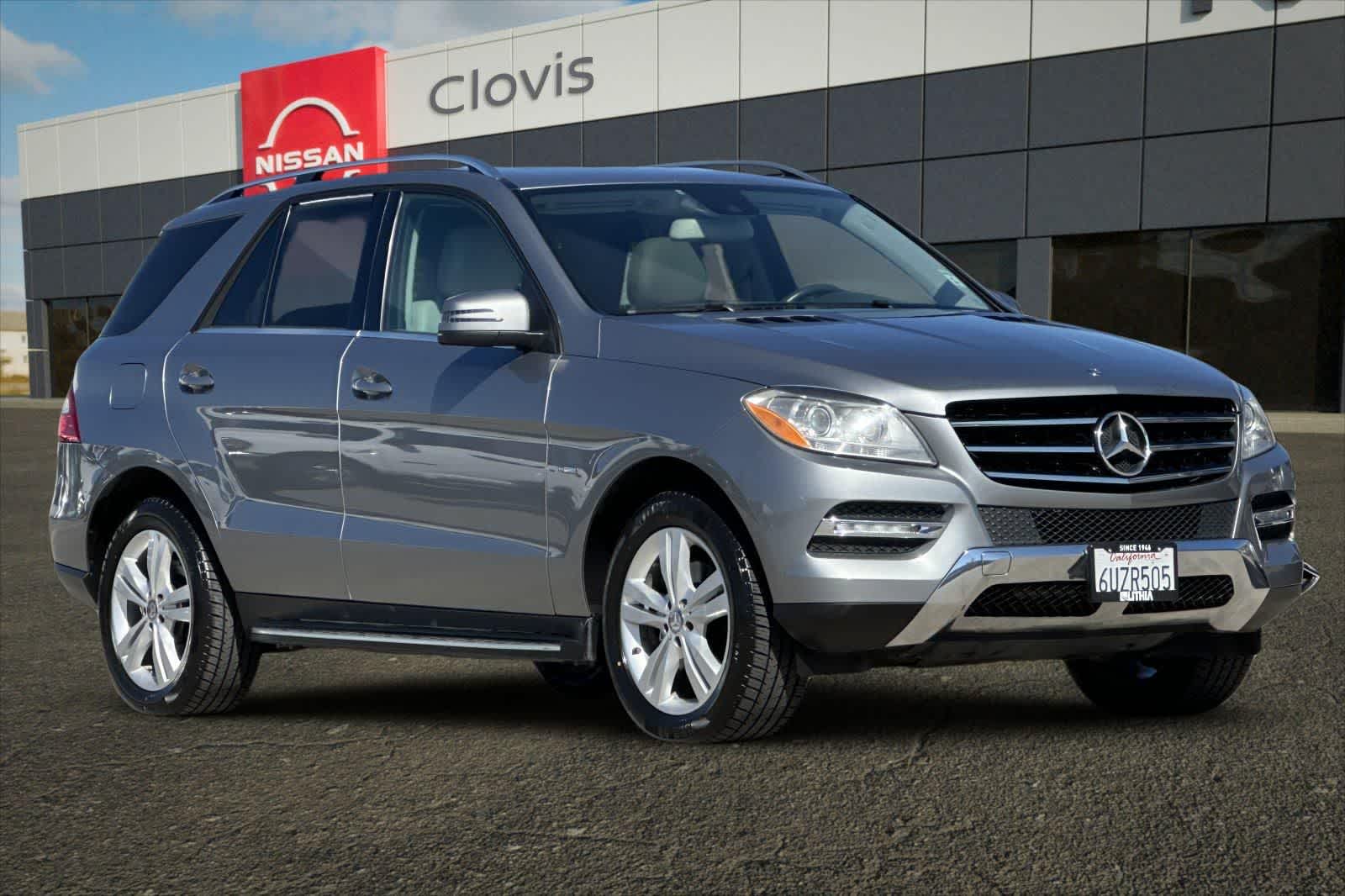 Thumbnail: 2012 Mercedes-Benz M-Class - 10