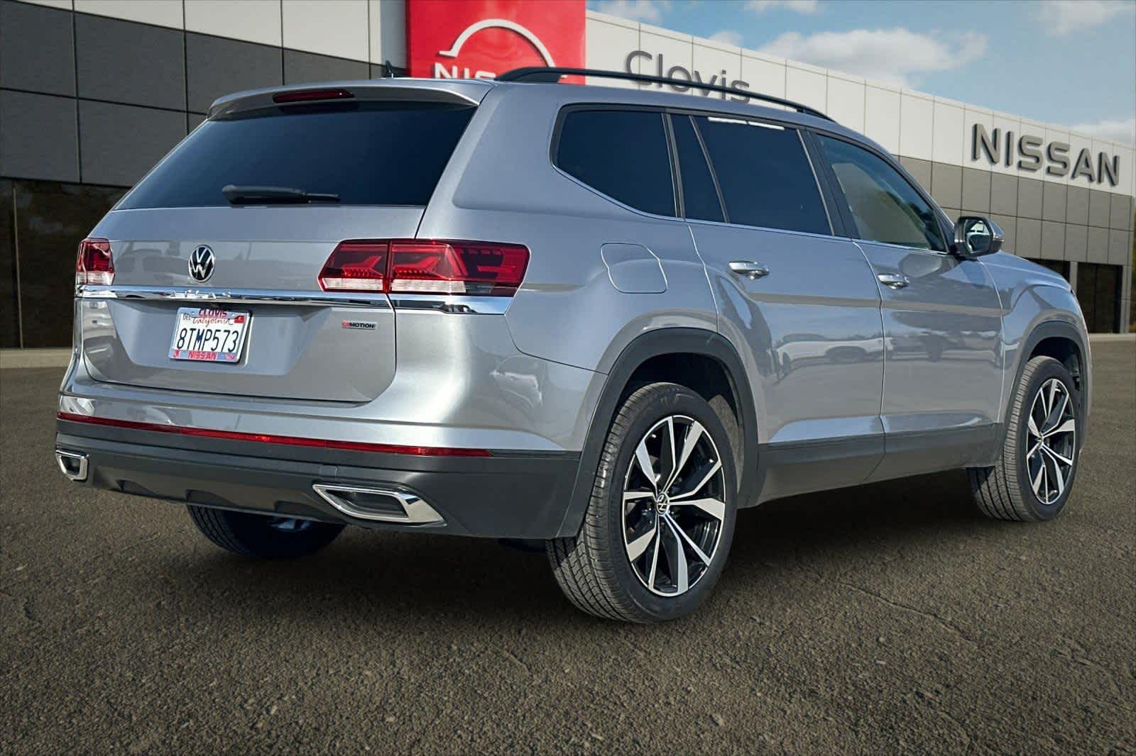 Thumbnail: 2021 Volkswagen Atlas - 3