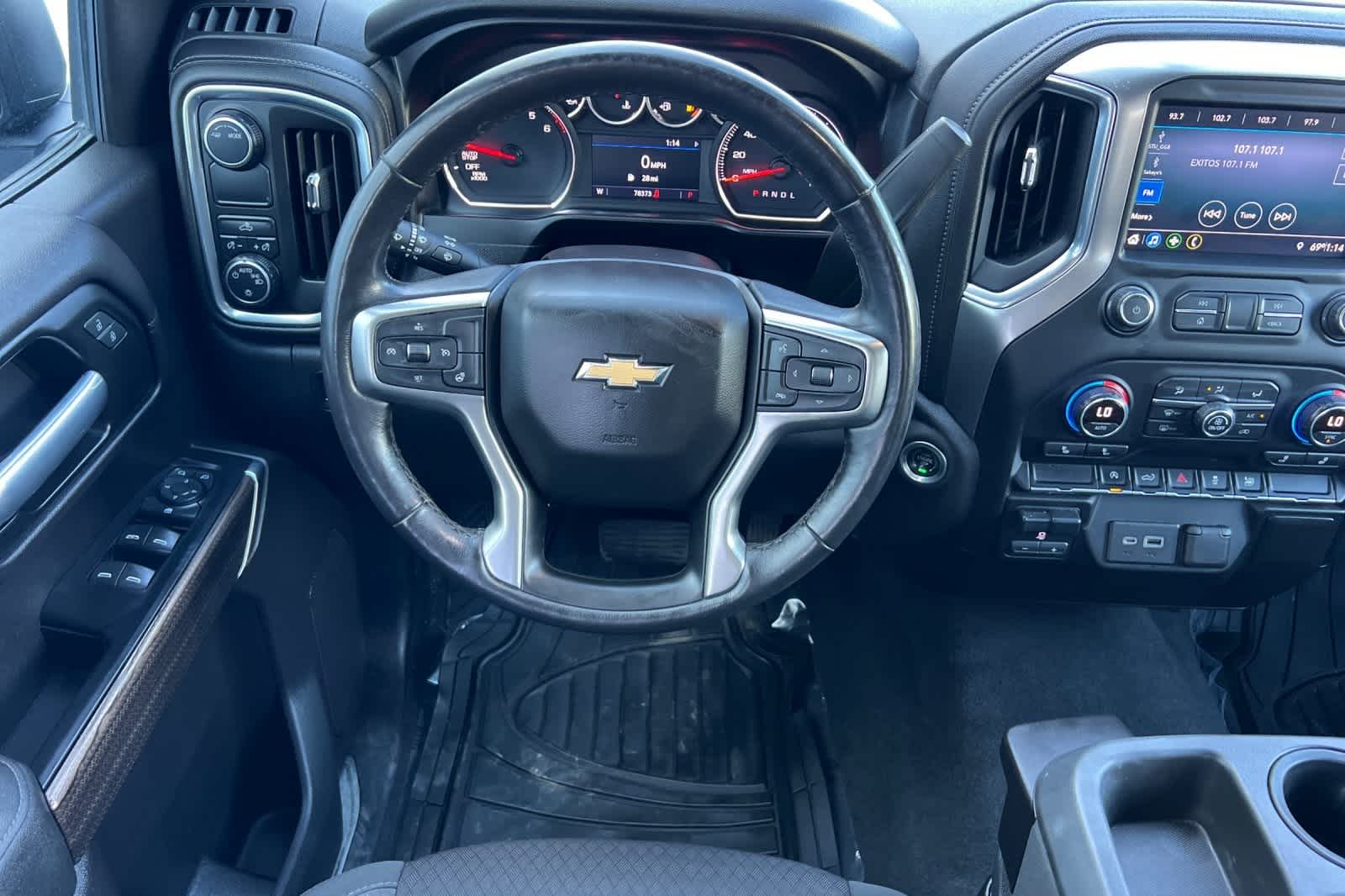 Thumbnail: 2020 Chevrolet Silverado 1500 - 16