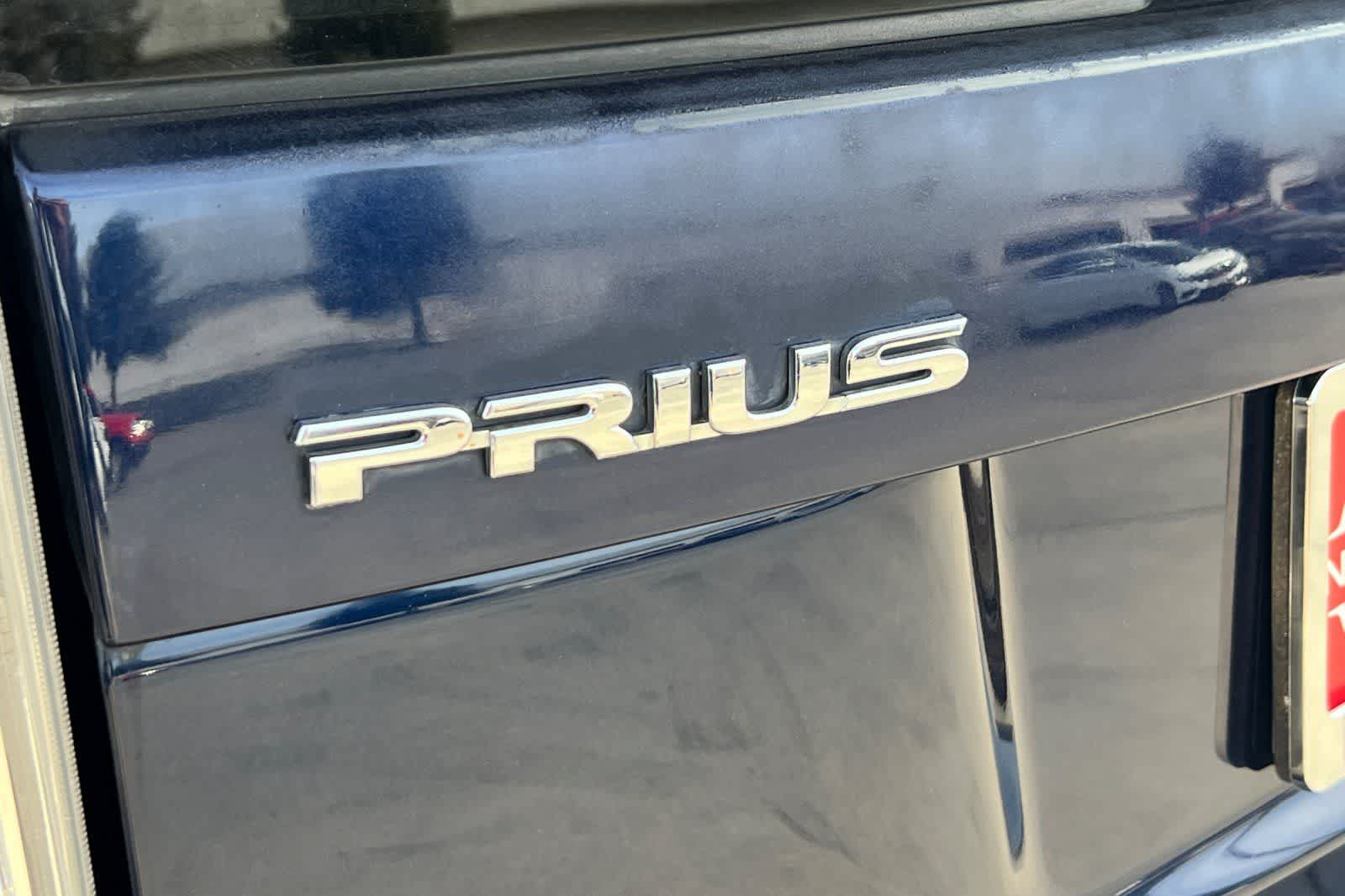 Thumbnail: 2013 Toyota Prius - 13