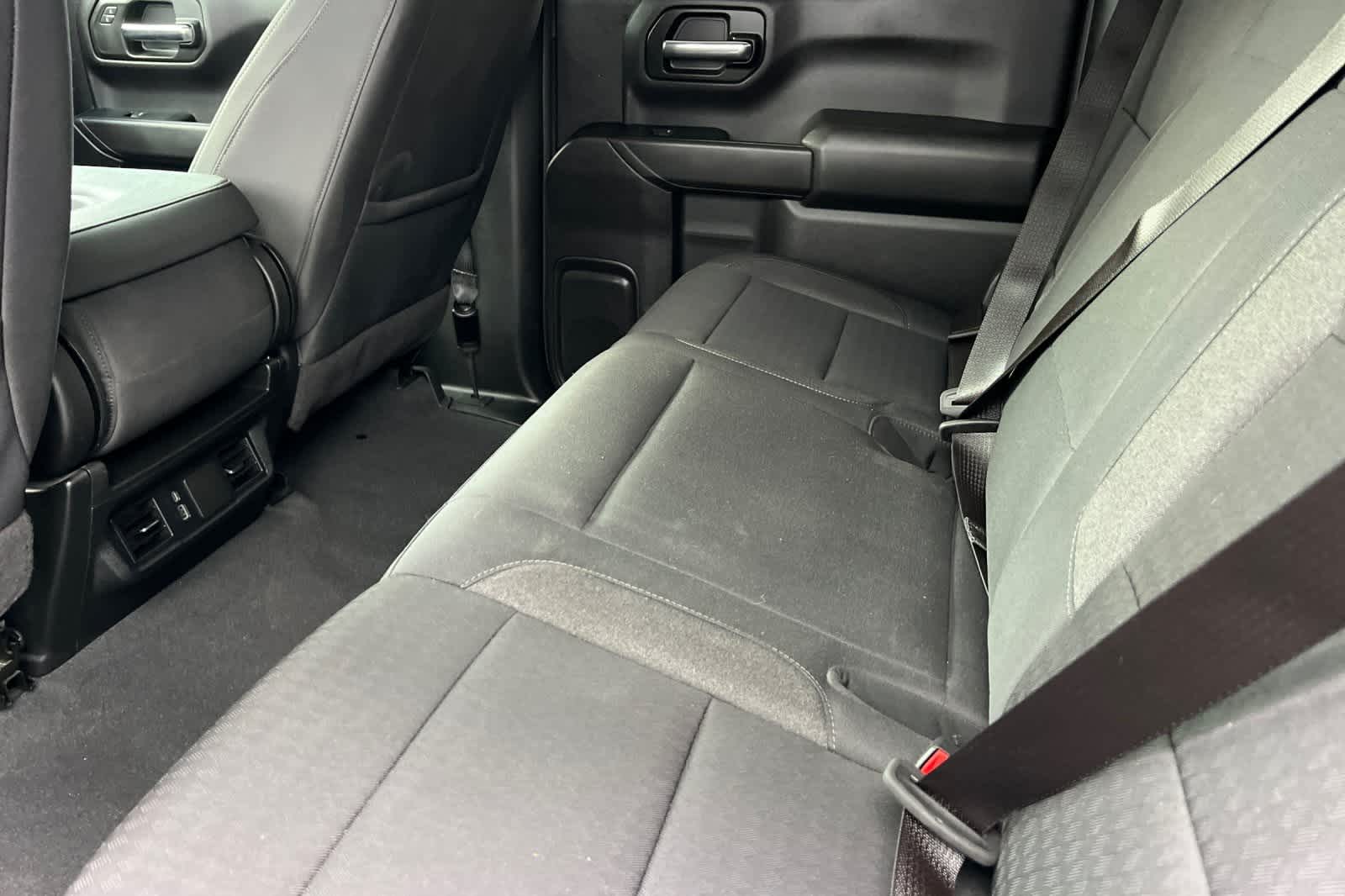 Thumbnail: 2024 Chevrolet Silverado 1500 - 5