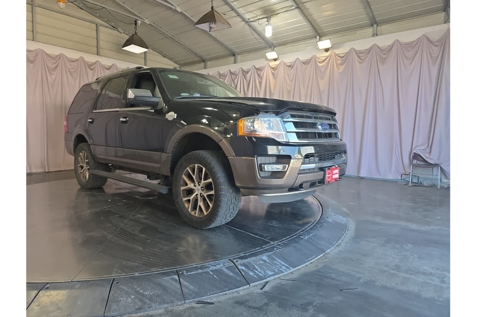 Thumbnail: 2017 Ford Expedition - 6