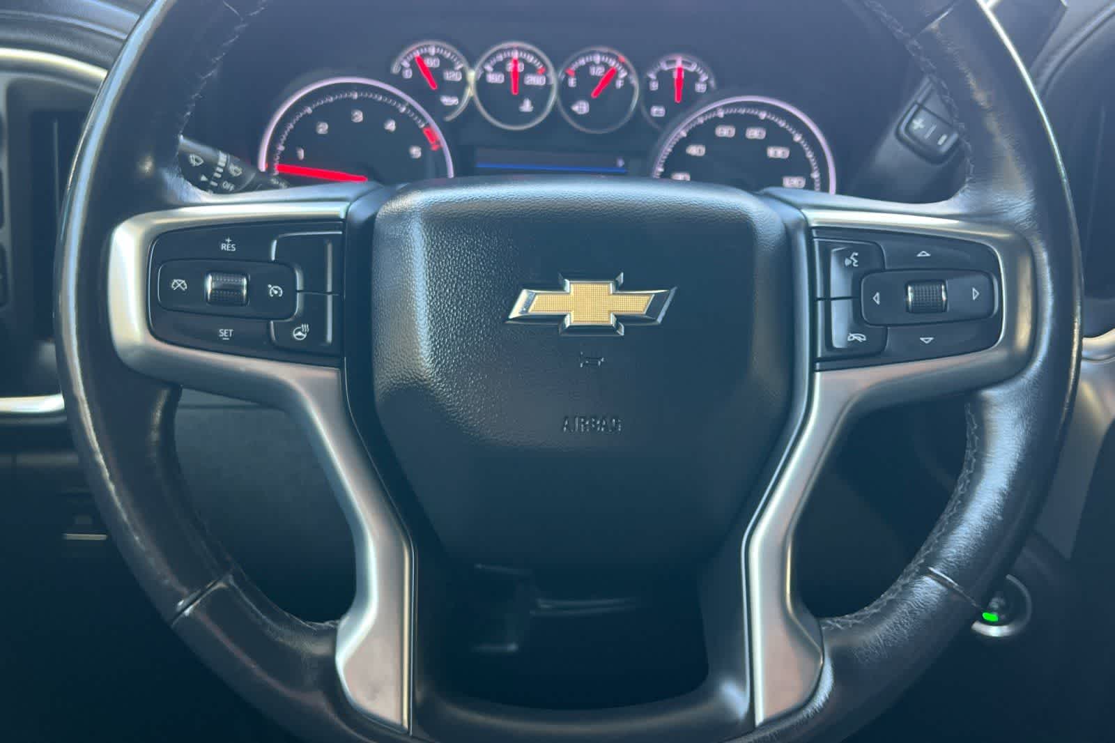 Thumbnail: 2022 Chevrolet Silverado 2500 - 26