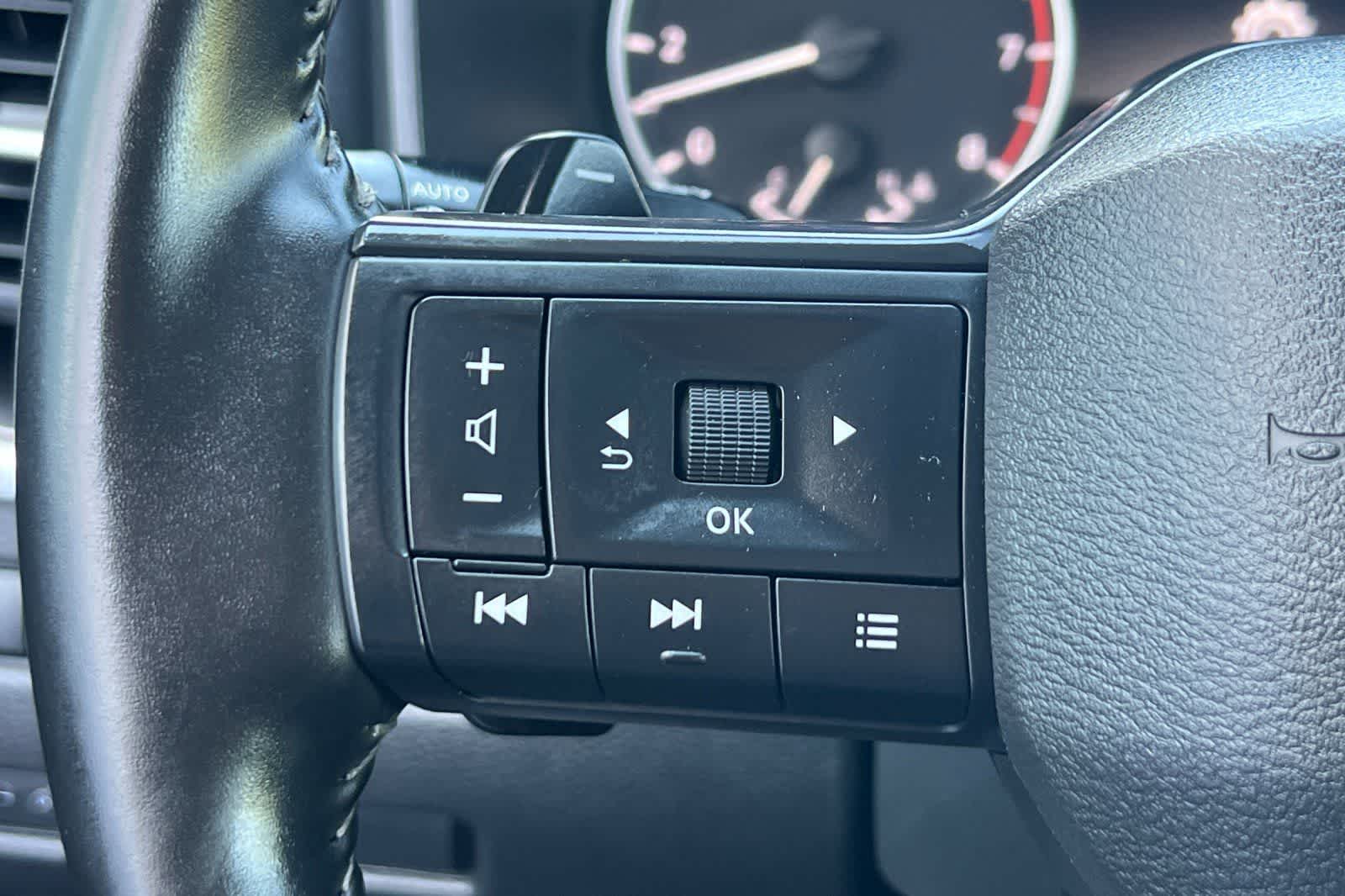 Thumbnail: 2025 Nissan Rogue - 30