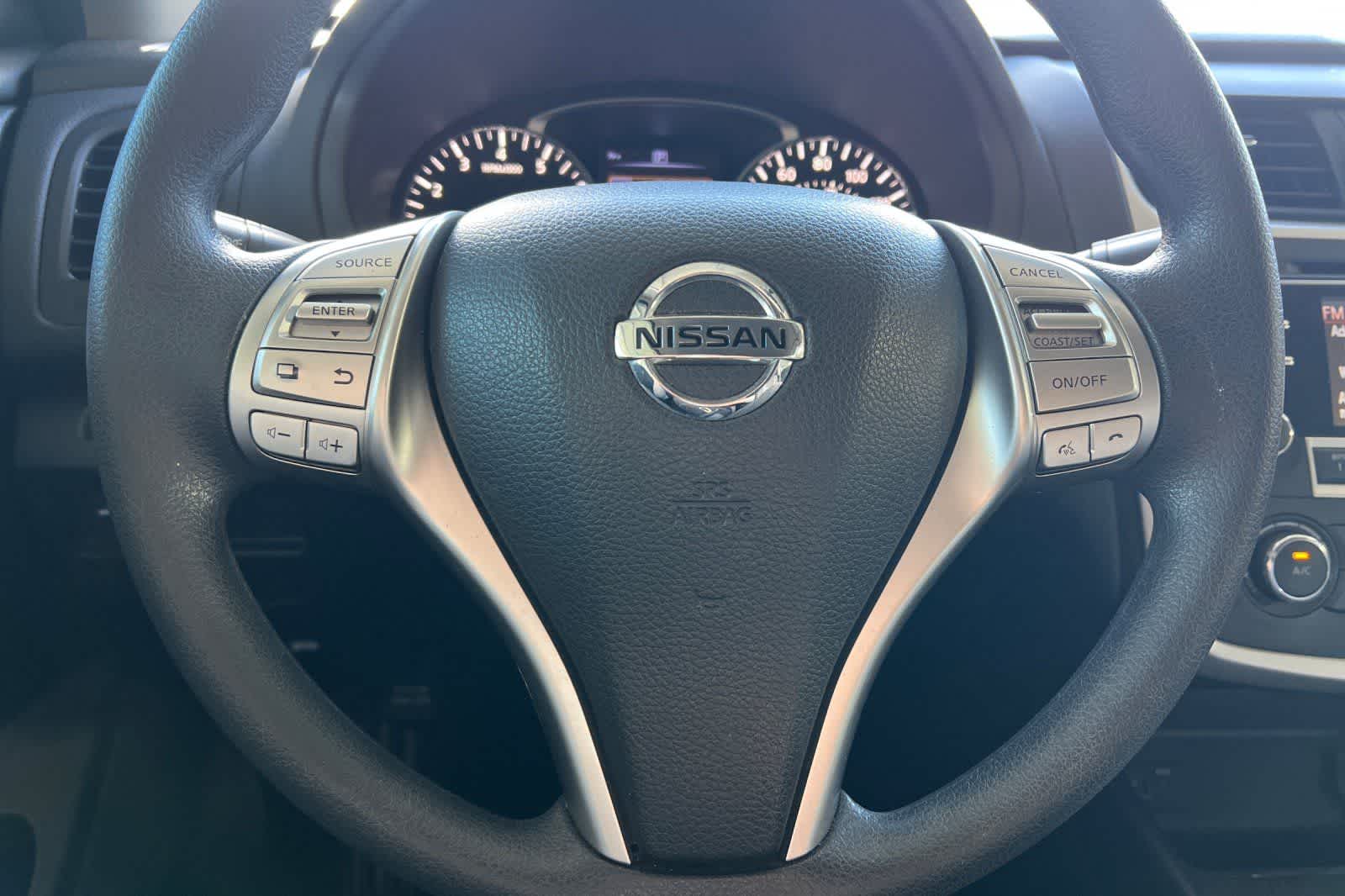 Thumbnail: 2018 Nissan Altima - 24