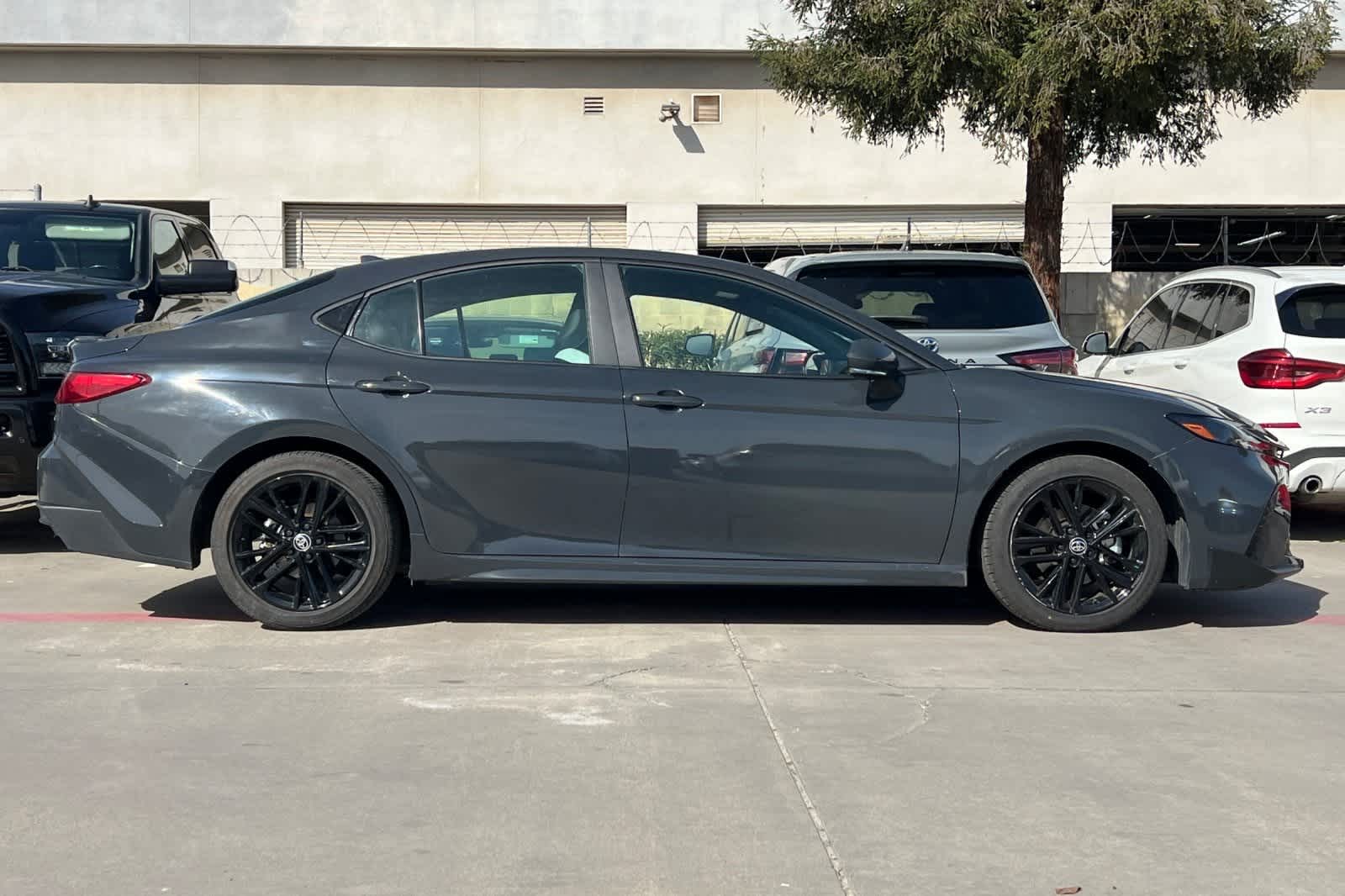 Thumbnail: 2025 Toyota Camry - 9