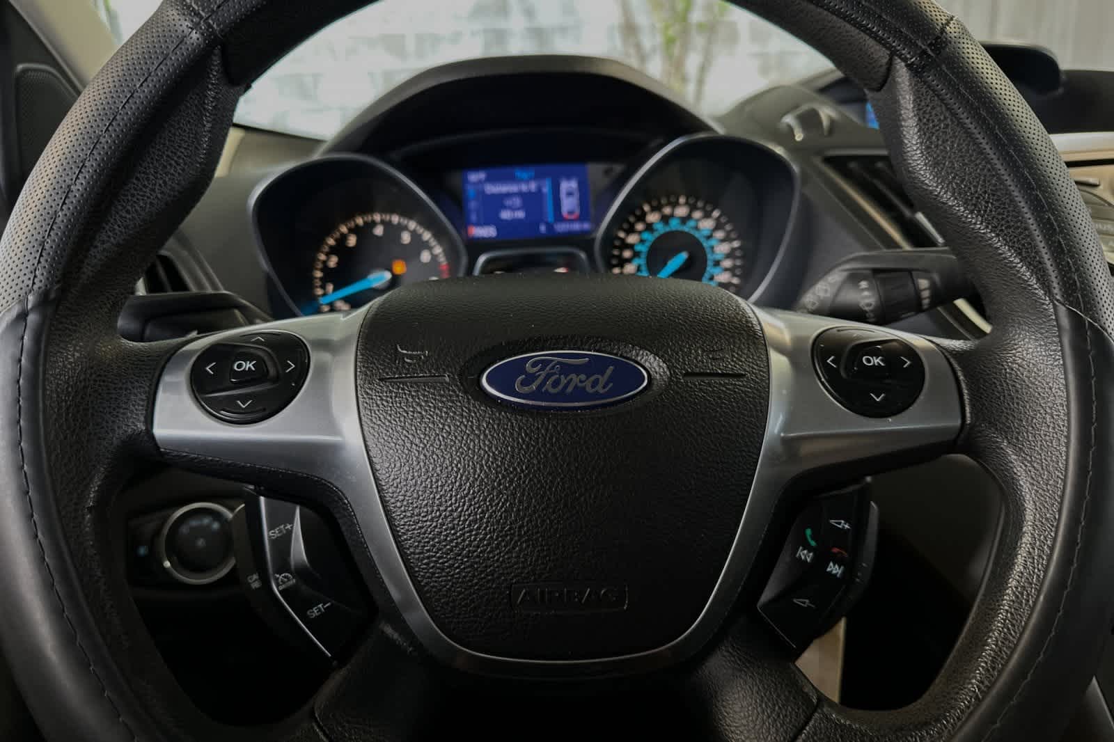 2013 Ford Escape SE 23