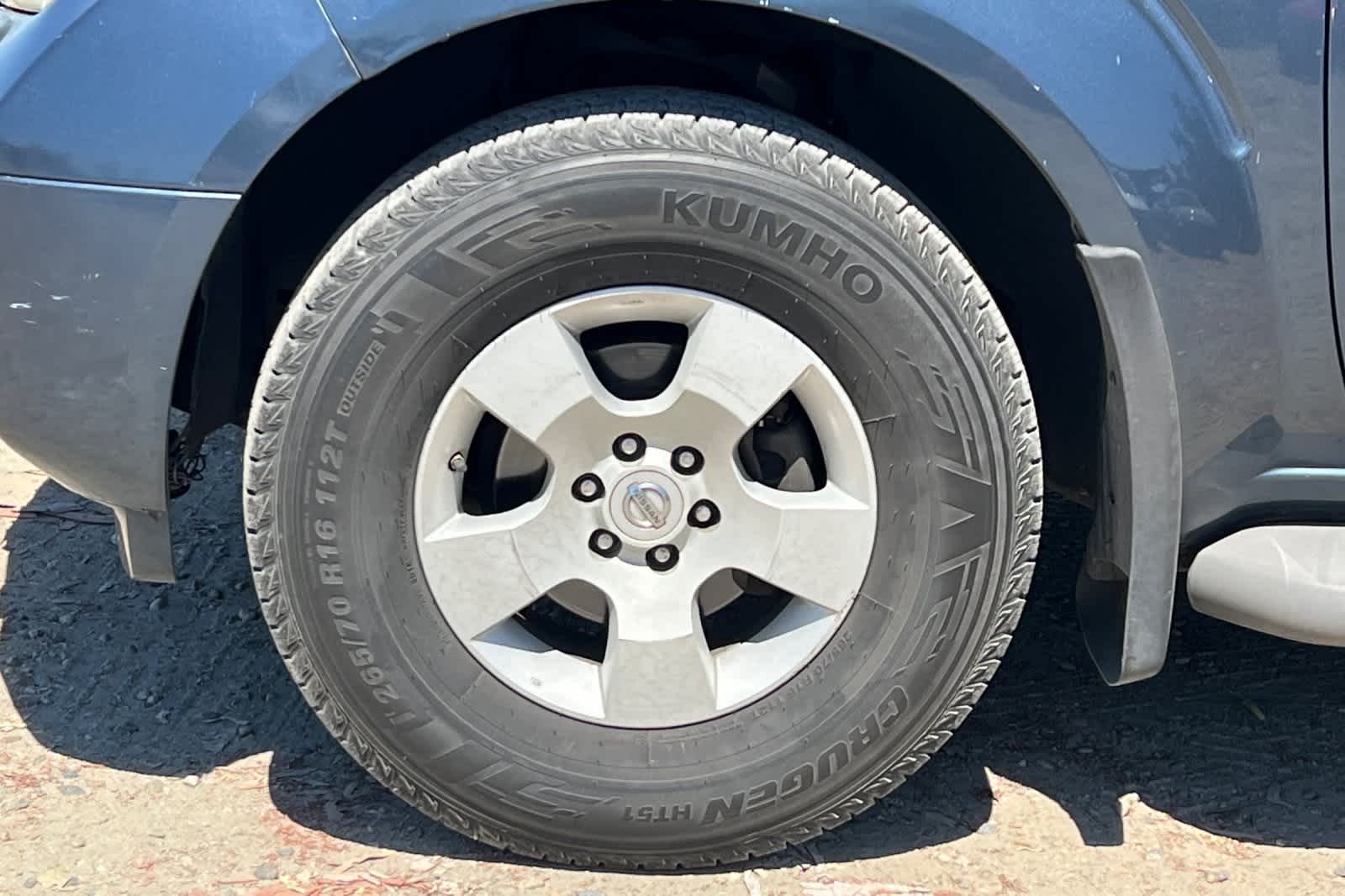 Thumbnail: 2006 Nissan Pathfinder - 12