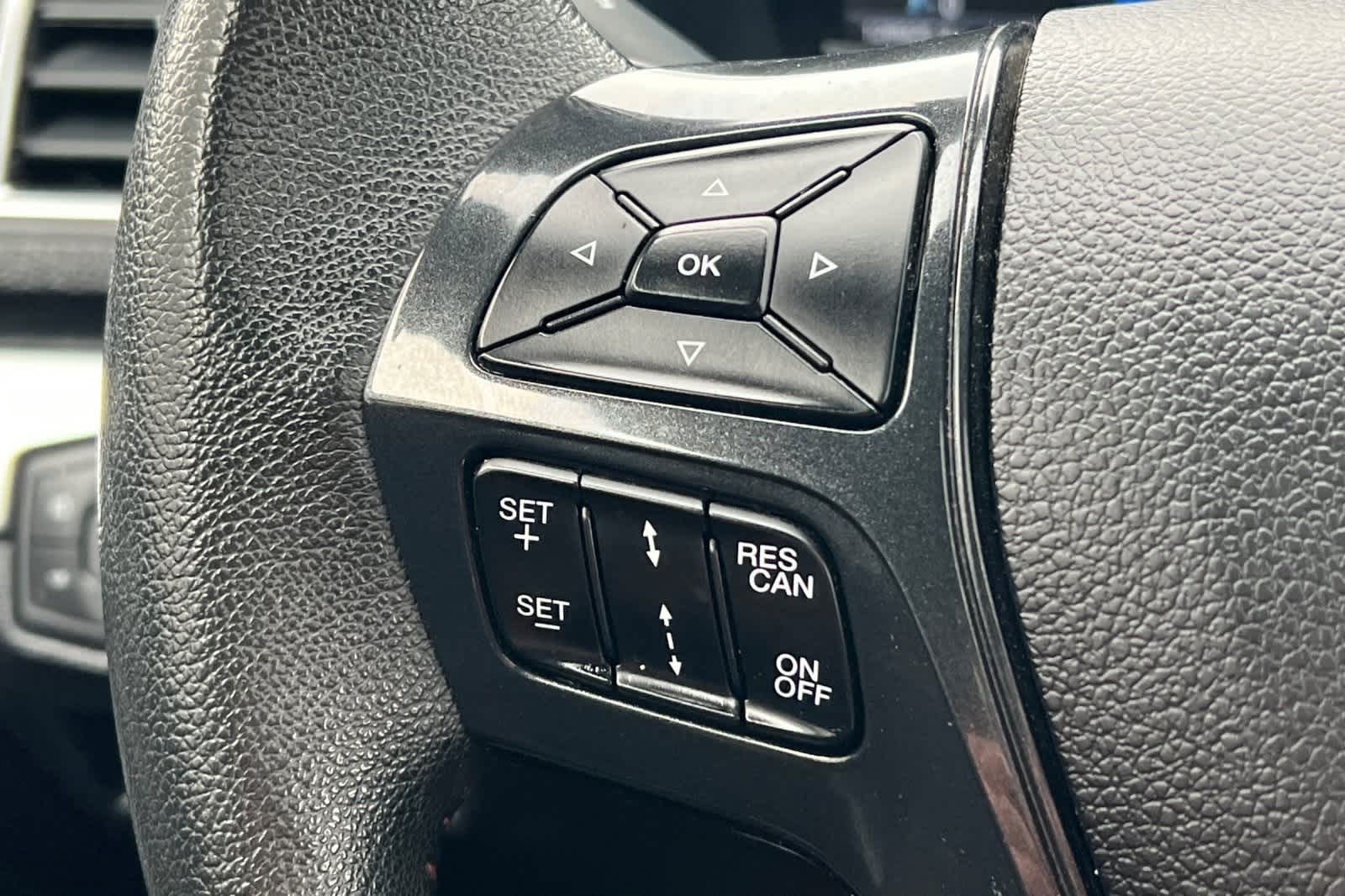 Thumbnail: 2018 Ford Explorer - 33