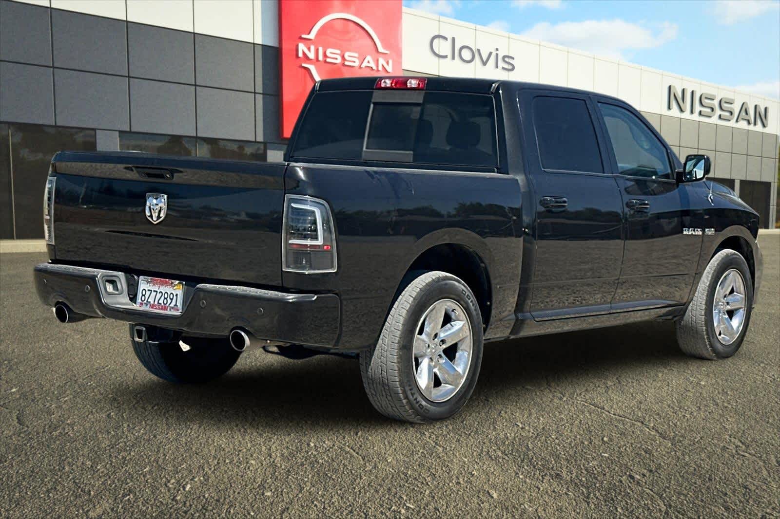 Thumbnail: 2010 Dodge Ram 1500 - 3