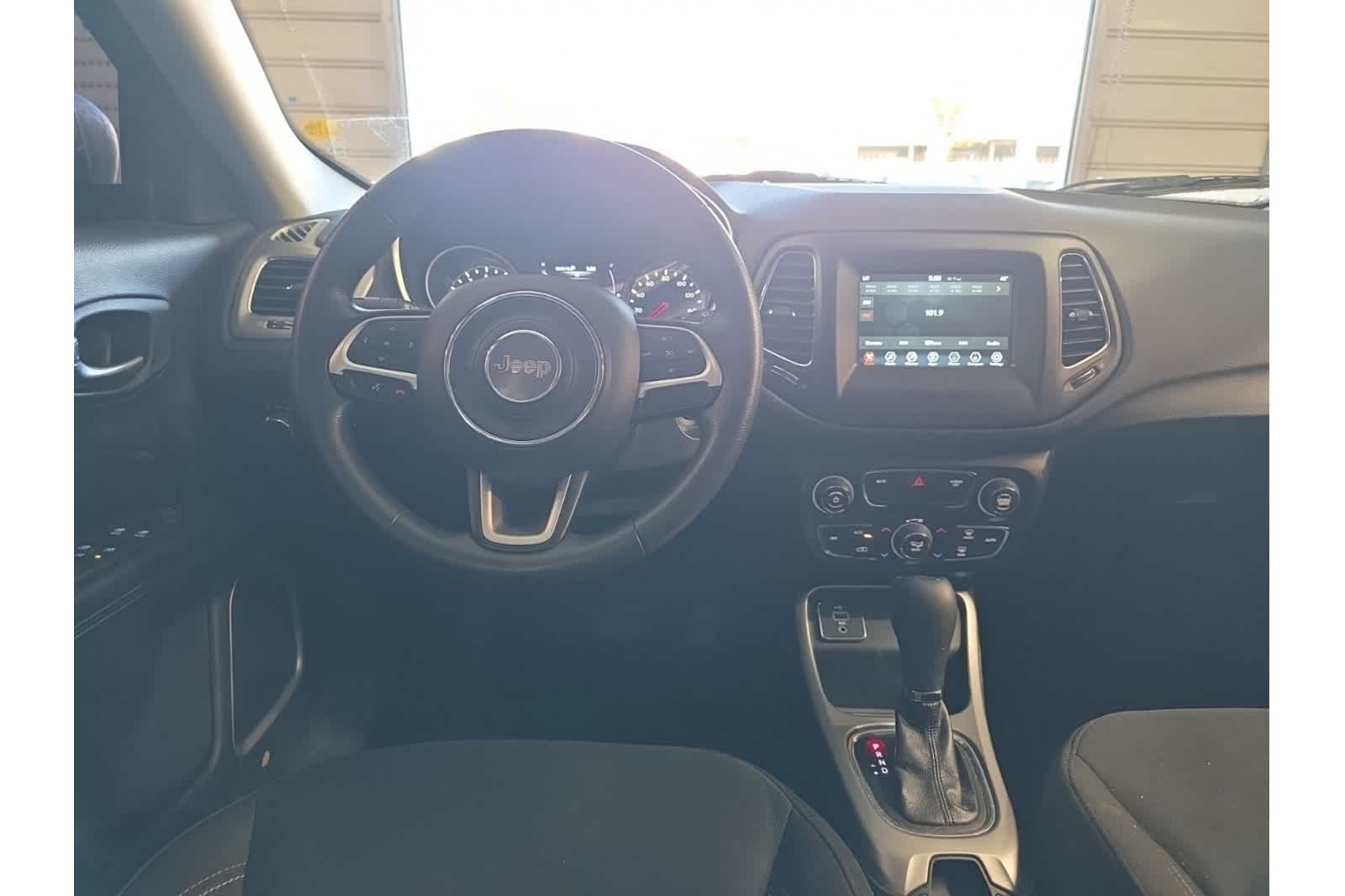 Thumbnail: 2021 Jeep Compass - 18