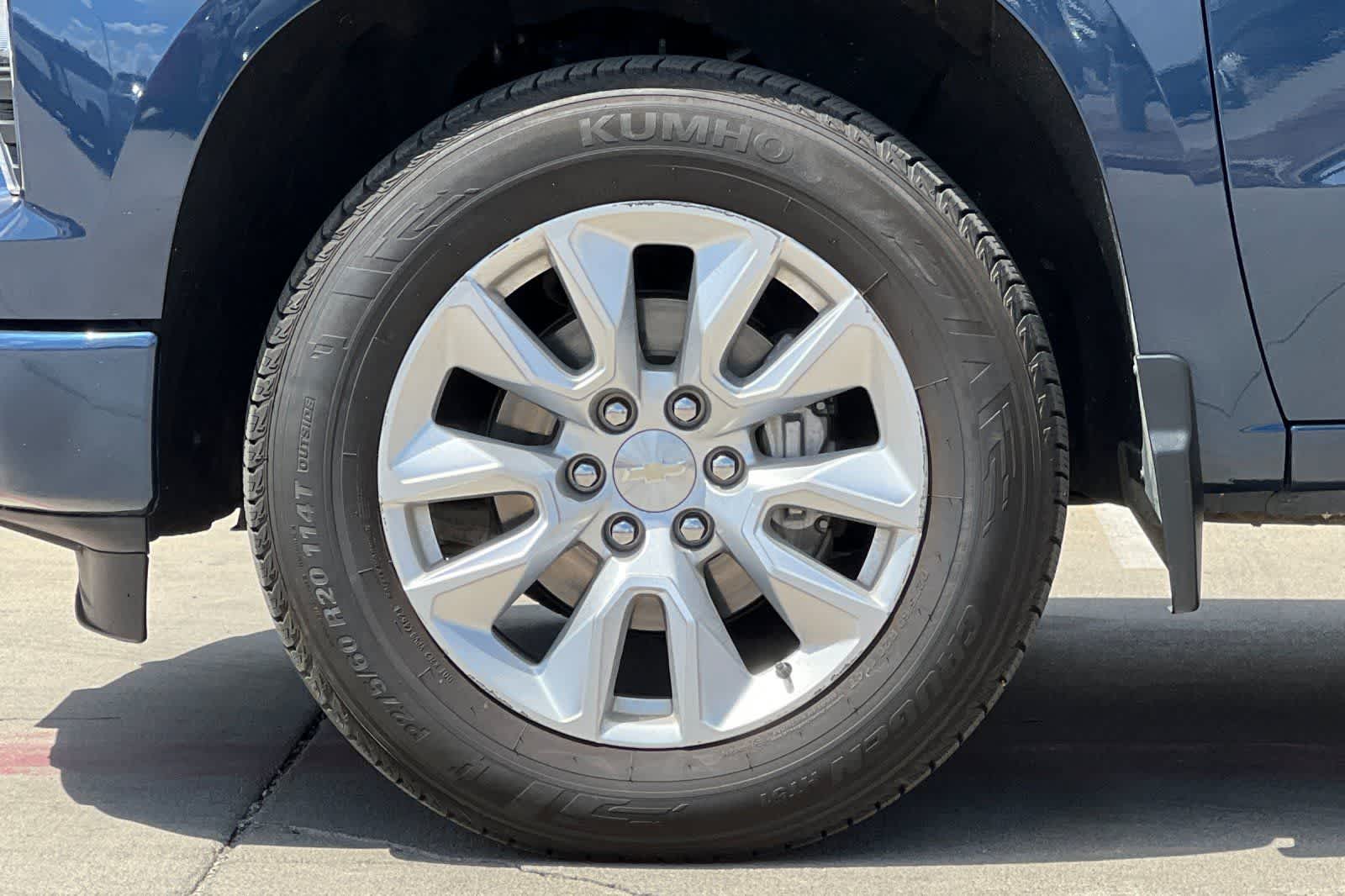 Thumbnail: 2022 Chevrolet Silverado 1500 - 12