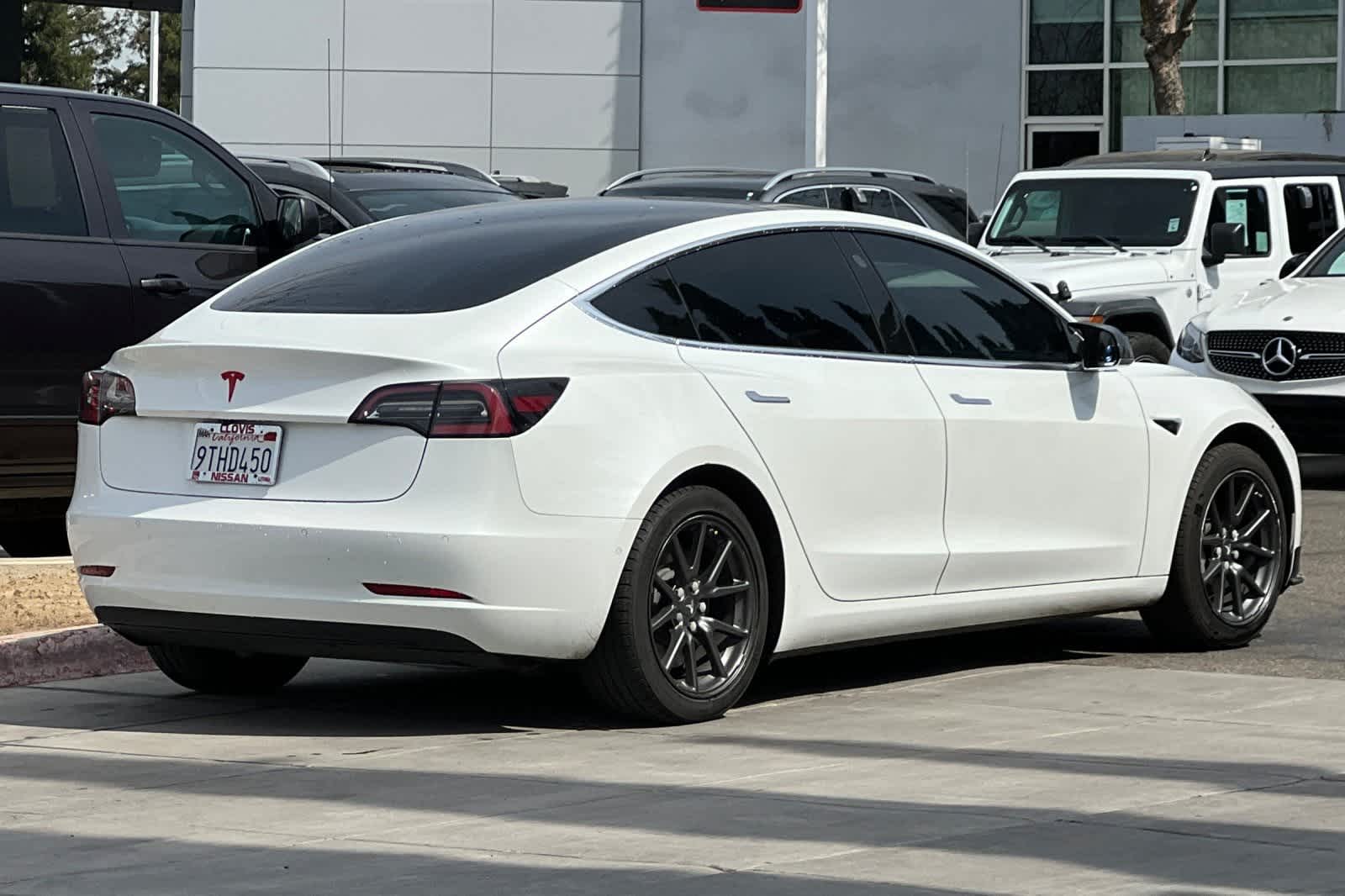 Thumbnail: 2019 Tesla Model 3 - 3