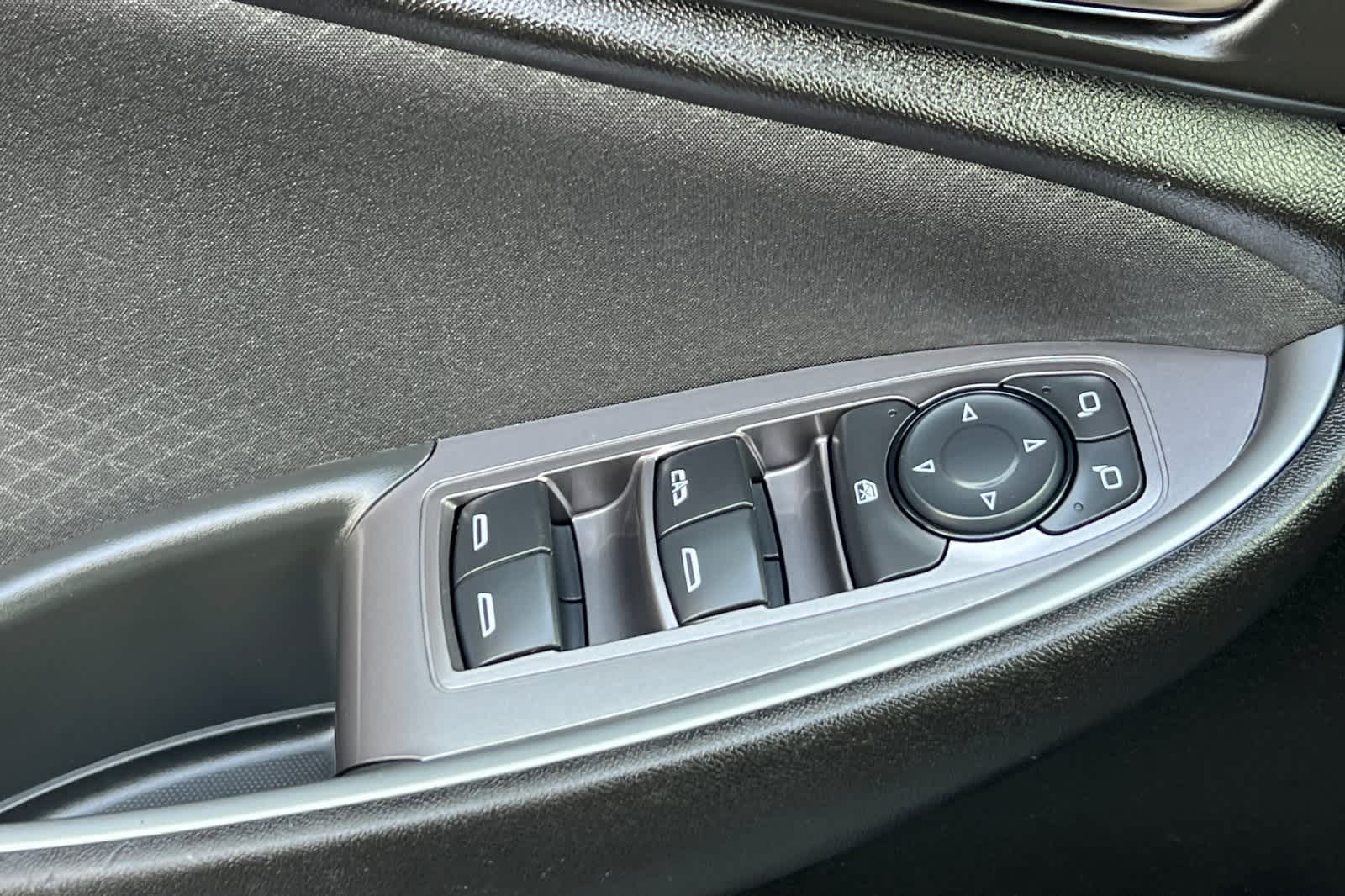 Thumbnail: 2024 Chevrolet Malibu - 14