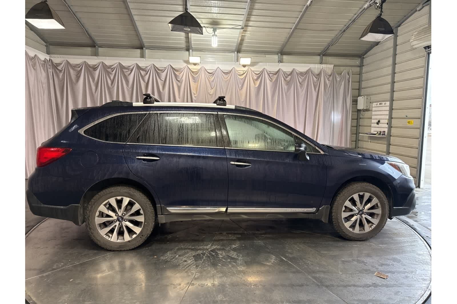 Thumbnail: 2018 Subaru Outback - 9