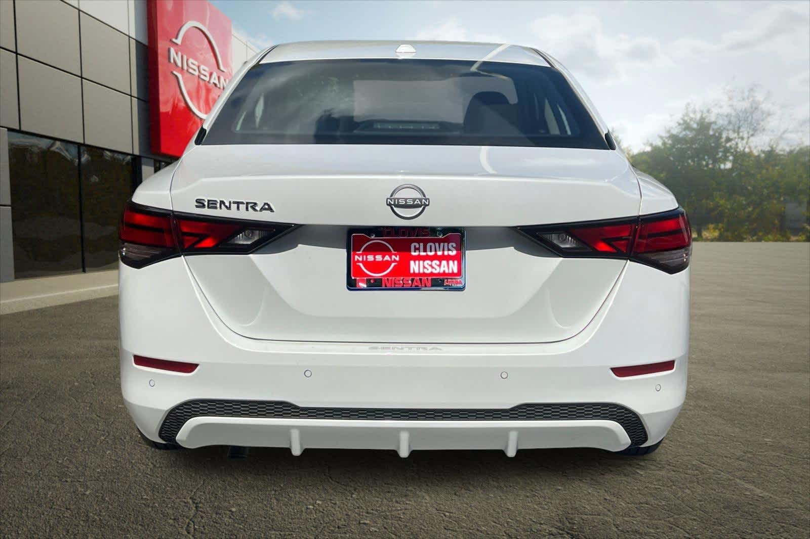 Thumbnail: 2025 Nissan Sentra - 8
