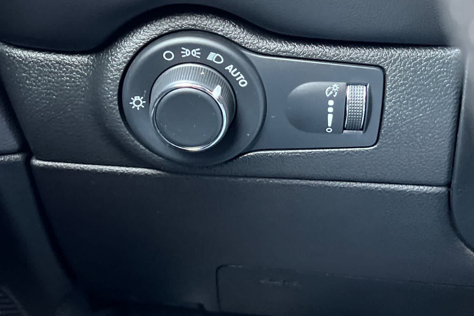 Thumbnail: 2024 Dodge Durango - 35