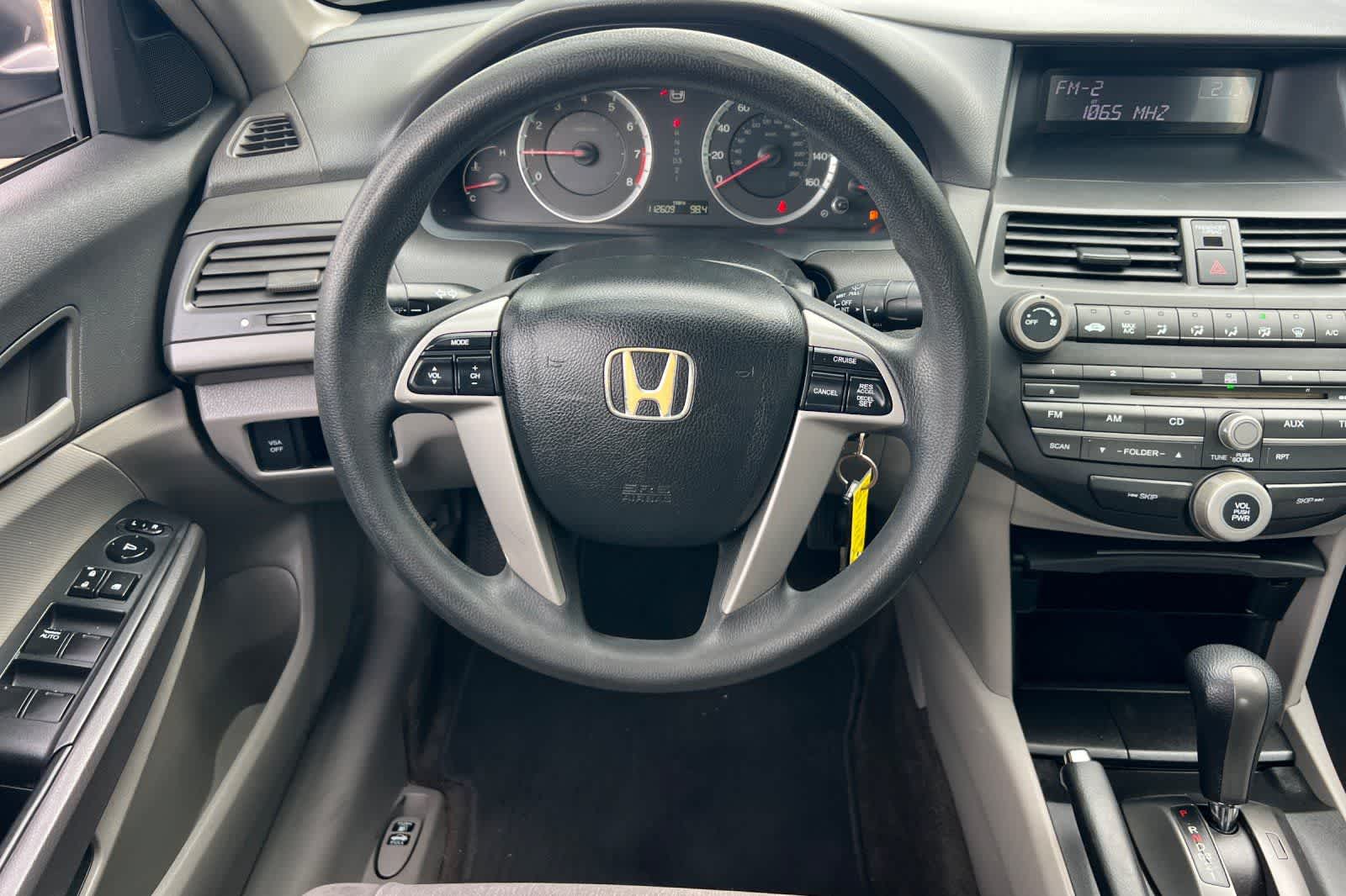 Thumbnail: 2009 Honda Accord - 15