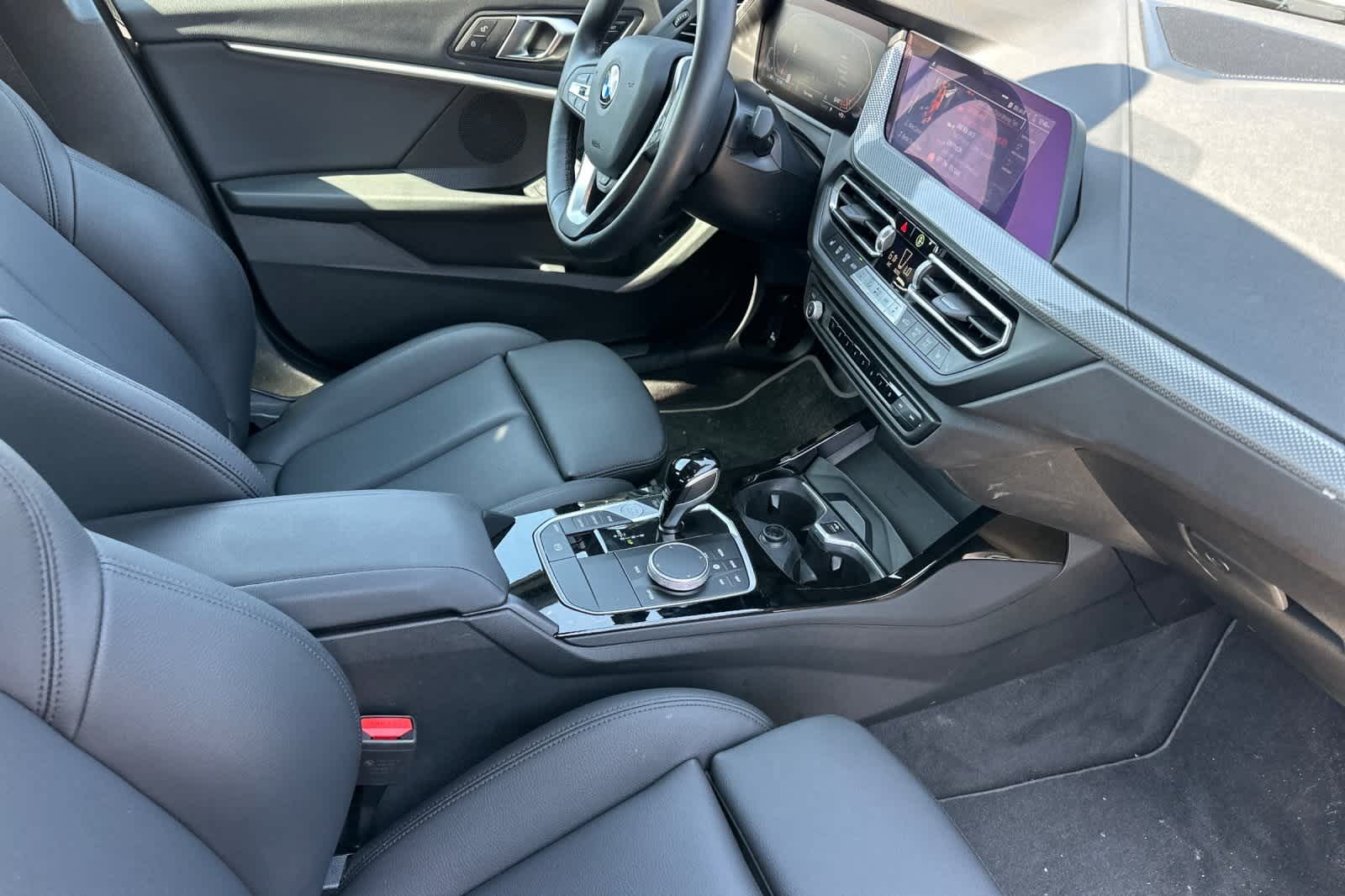 Thumbnail: 2024 BMW 2 Series - 17