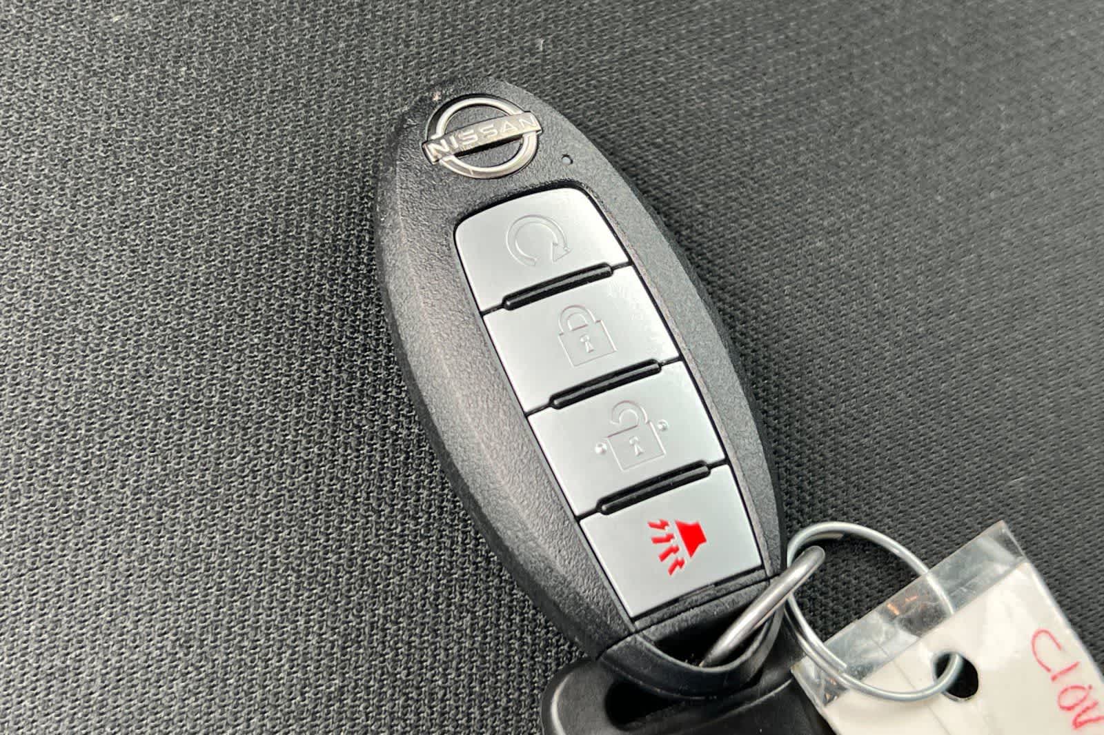 Thumbnail: 2023 Nissan Frontier - 24