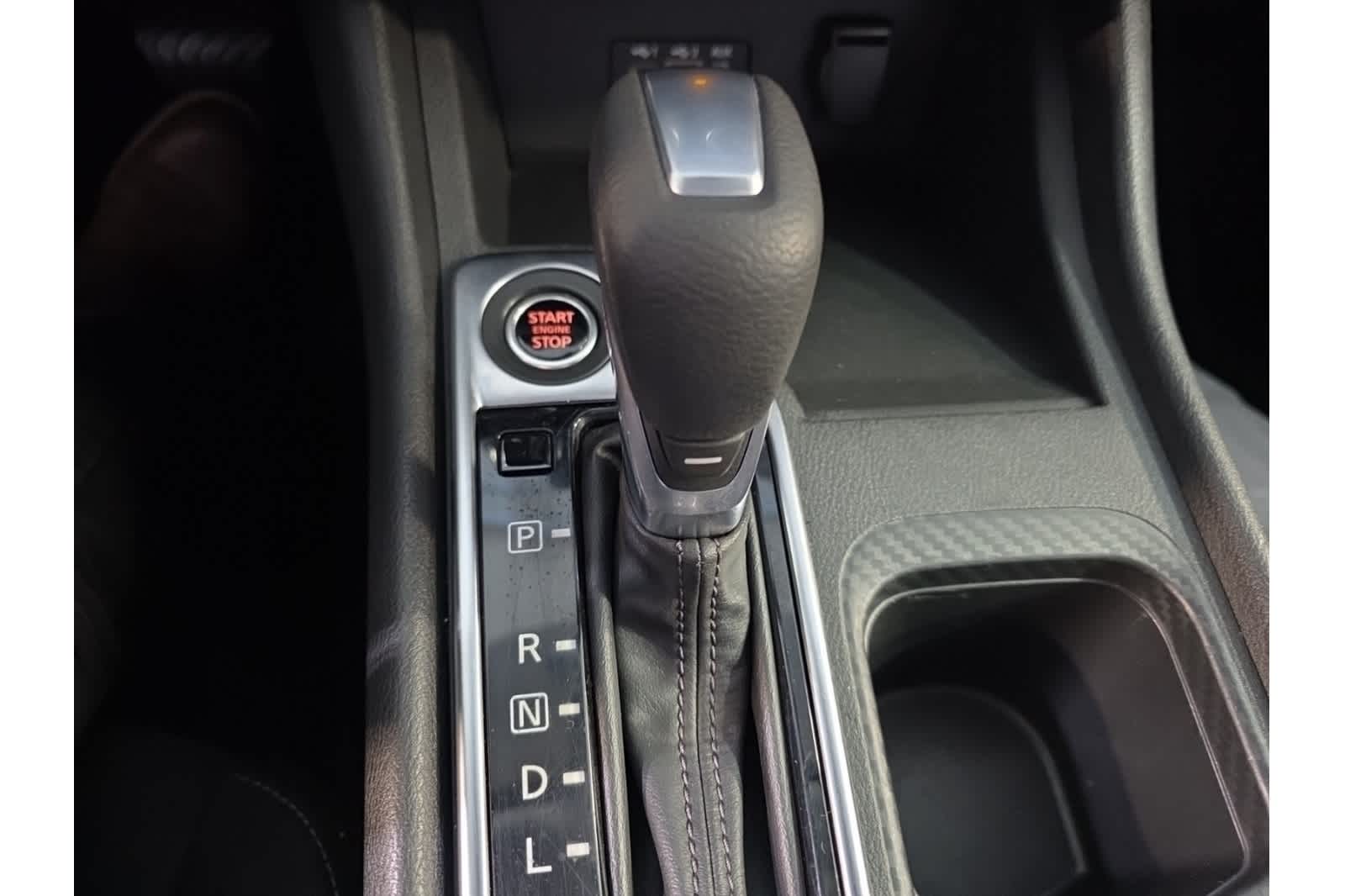 Thumbnail: 2022 Nissan Sentra - 22