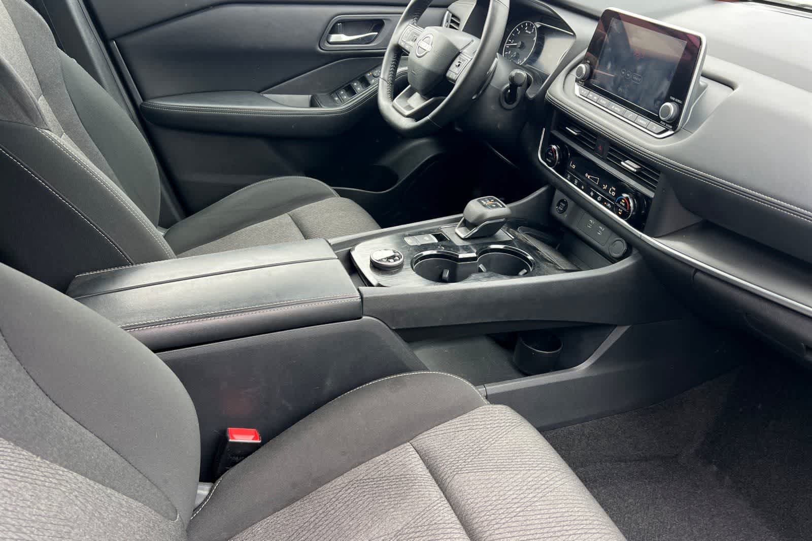 Thumbnail: 2025 Nissan Rogue - 18