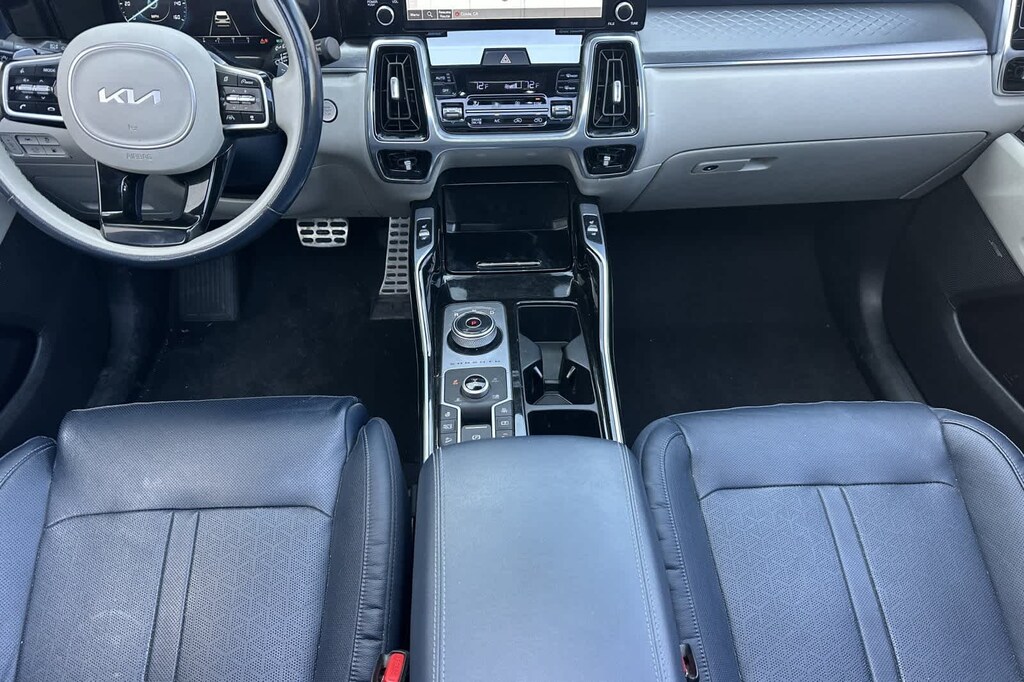 Used 2022 Kia Sorento Plug-In Hybrid SX Prestige SUV