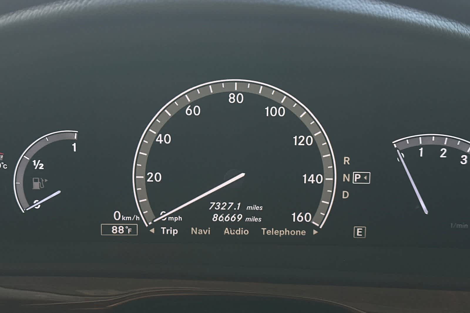 Thumbnail: 2012 Mercedes-Benz S-Class - 26