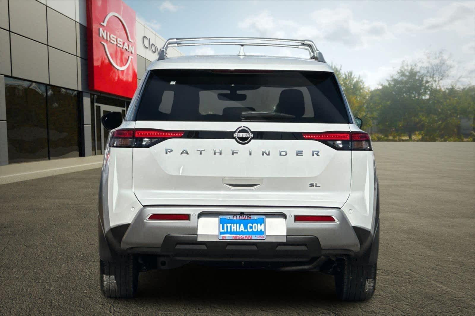 Thumbnail: 2025 Nissan Pathfinder - 8