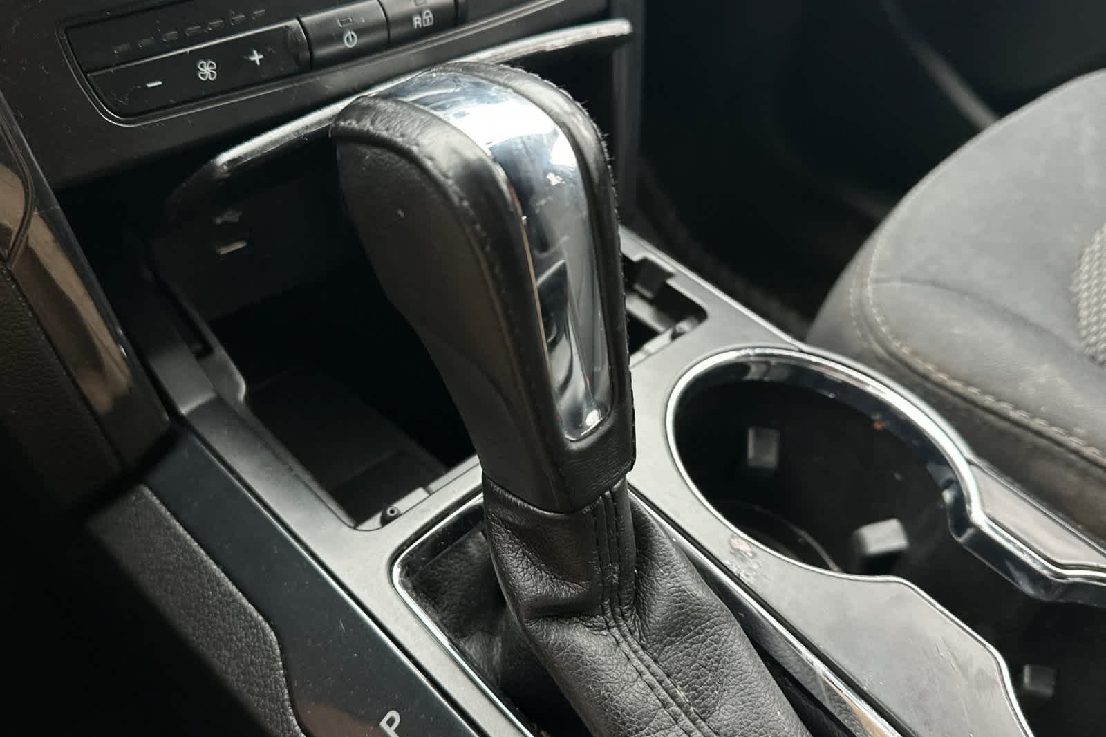 Thumbnail: 2017 Ford Explorer - 24