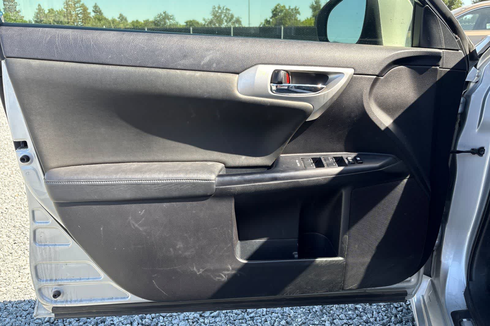 Thumbnail: 2012 Lexus CT - 15