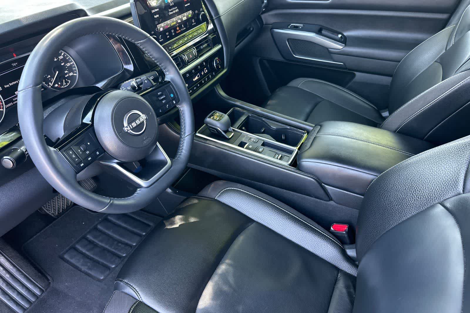 Thumbnail: 2023 Nissan Pathfinder - 14