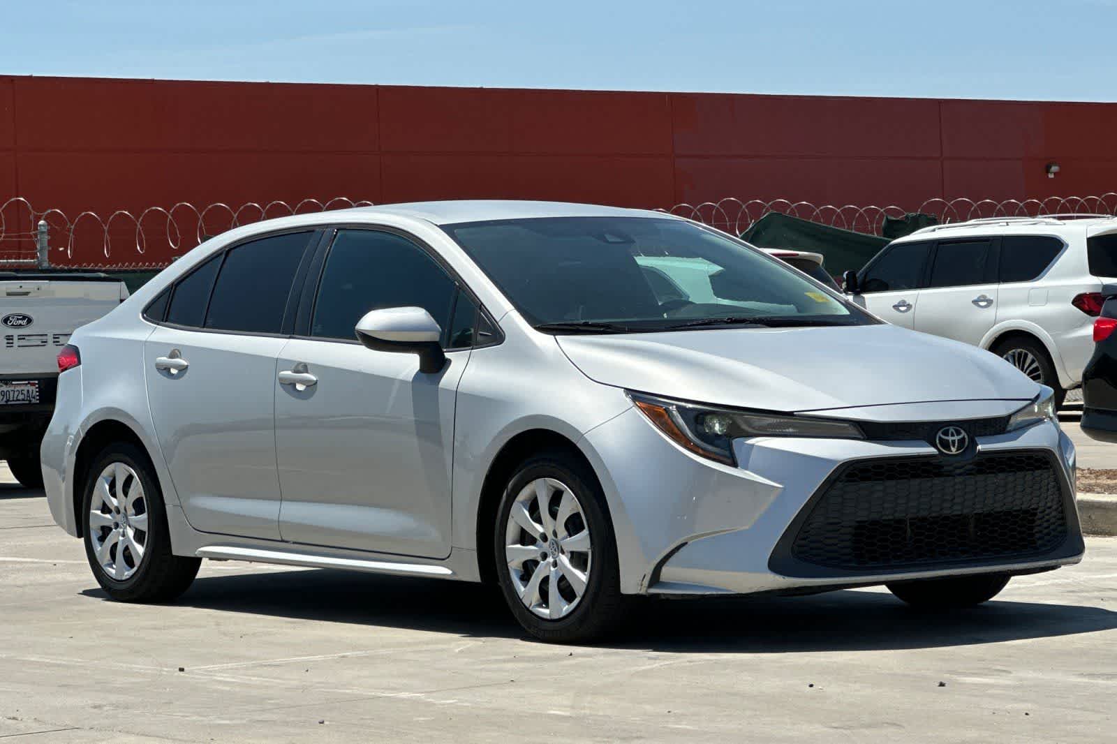 Thumbnail: 2020 Toyota Corolla - 10